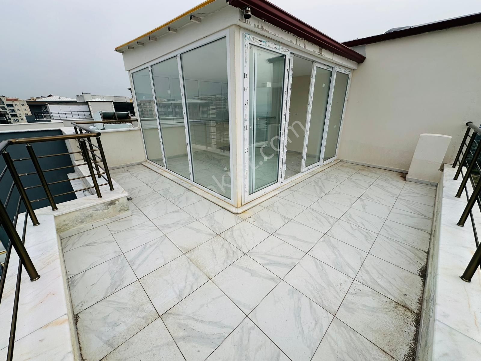 🏡 Göl-san Gayrimenkul’den 🏡 Yıldıztepe Mah. 3+1 Fırsat Dublex !!! - Görsel 17