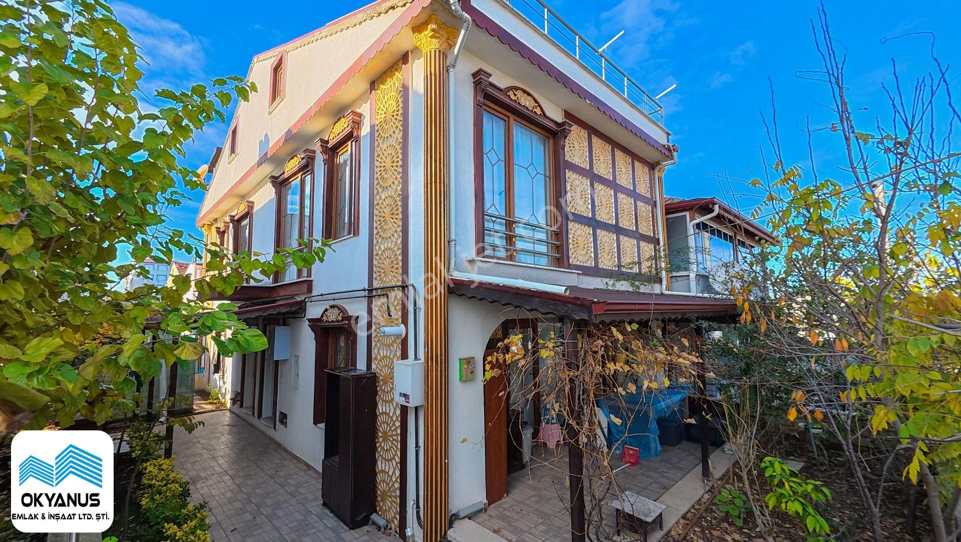 Sakarya Kocaali’de Merkezde, Bahçeli 3+1 Villa