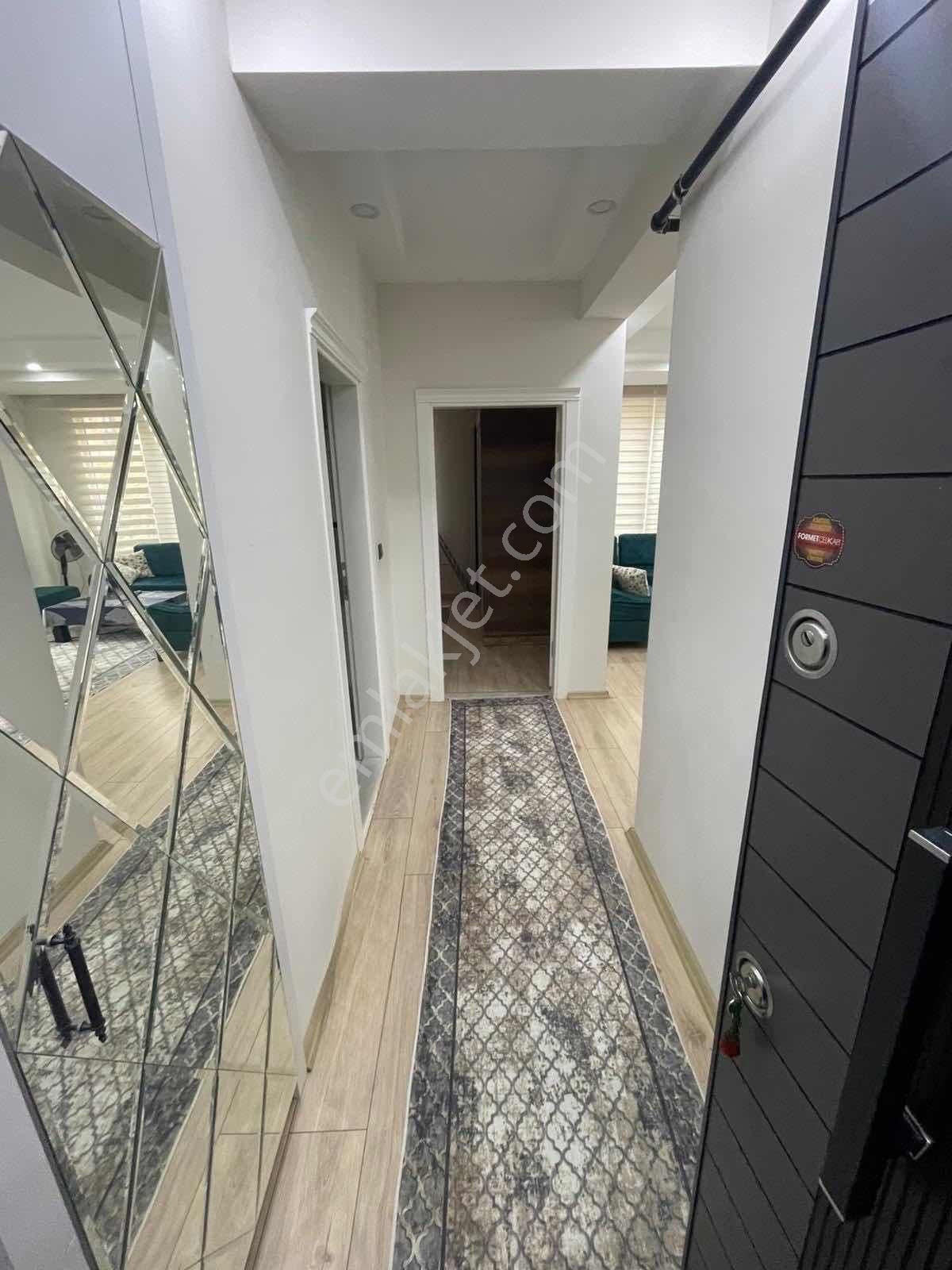 Esradan Satılık Tramvaya Yakın Emin Evi Uygun Ara Kat 1+1 - Görsel 4