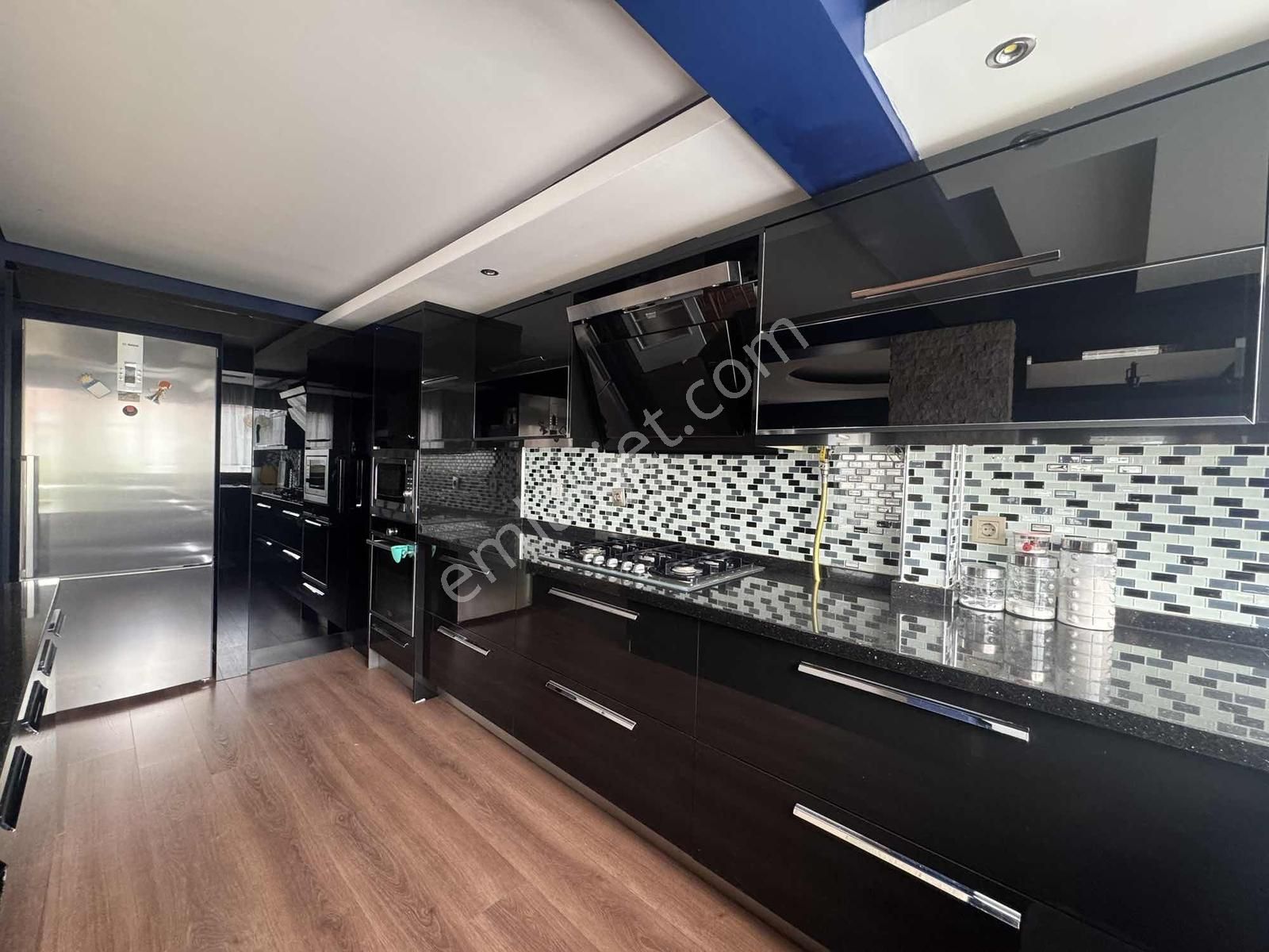 Bürmen'den Amerikan Koleji Karşısı Full Eşyalı Bakımlı Daire - Görsel 3