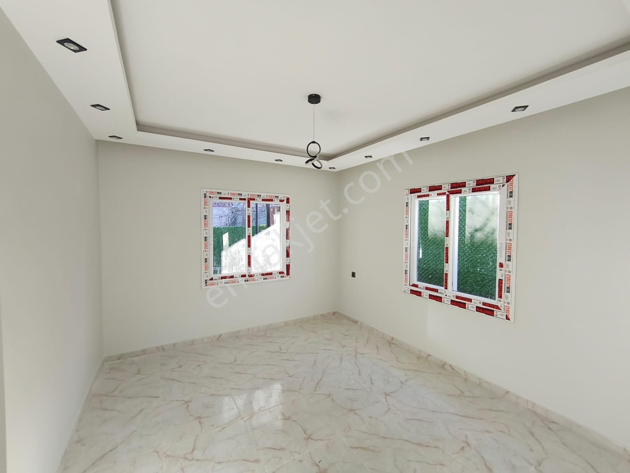 Kar Emlaktan Akçatekirde Çarşı Merkezine Yakın 330 M2 Arsa İçerisinde 3+1 Satılık Müstakil Ev - Görsel 22