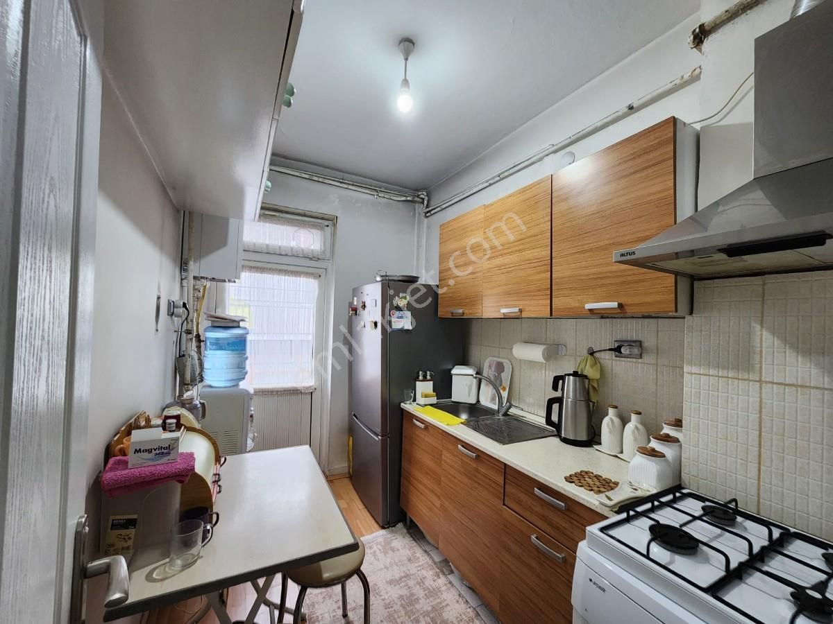 Aydınlıkevler Mah.çağdaş Cad. Üzeri Çok Merkezi Konum 3+1 Katta - Görsel 12