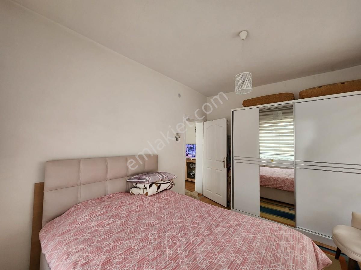 Aydınlıkevler Mah.çağdaş Cad. Üzeri Çok Merkezi Konum 3+1 Katta - Görsel 29