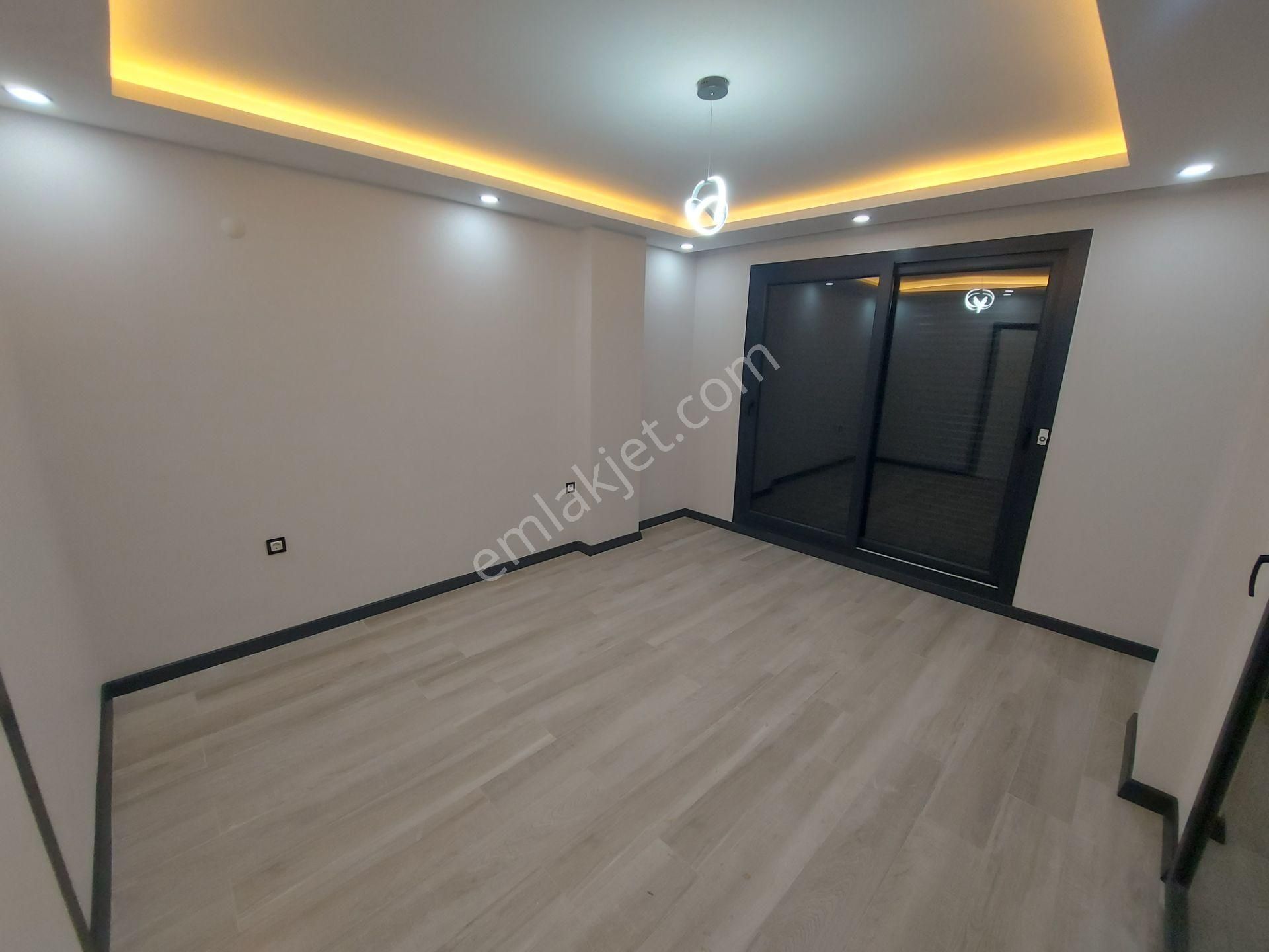 Müstakil Havuzlu Bahçeli Otoparklı Ebeveyn Banyolu Satılık Villa - Görsel 22