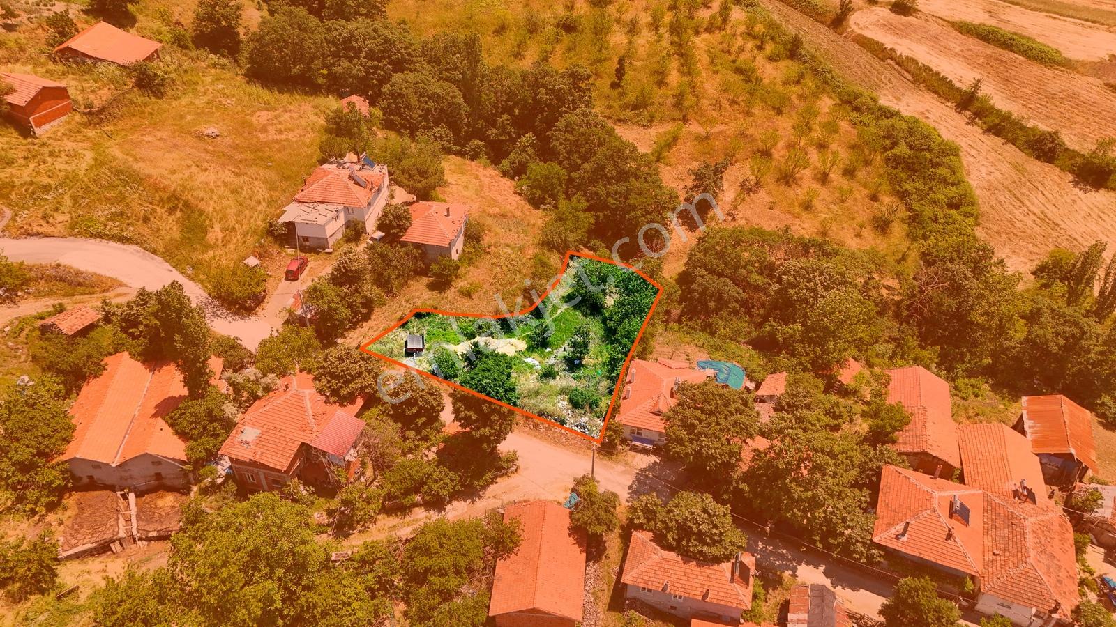 Mir'den Kepsut Bükderede 486m2 Yola Sıfır Abonelikleri Açık Arsa - Görsel 2