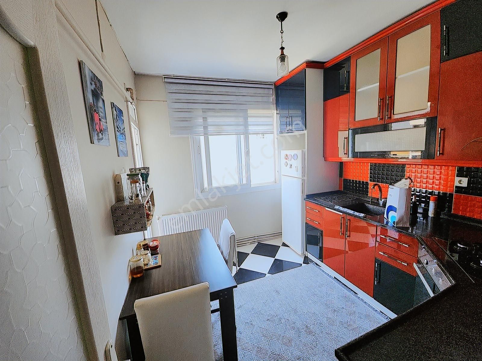 Remax Armadan,buca Laleli Mah.'de,3+1,satılık Daire - Görsel 2