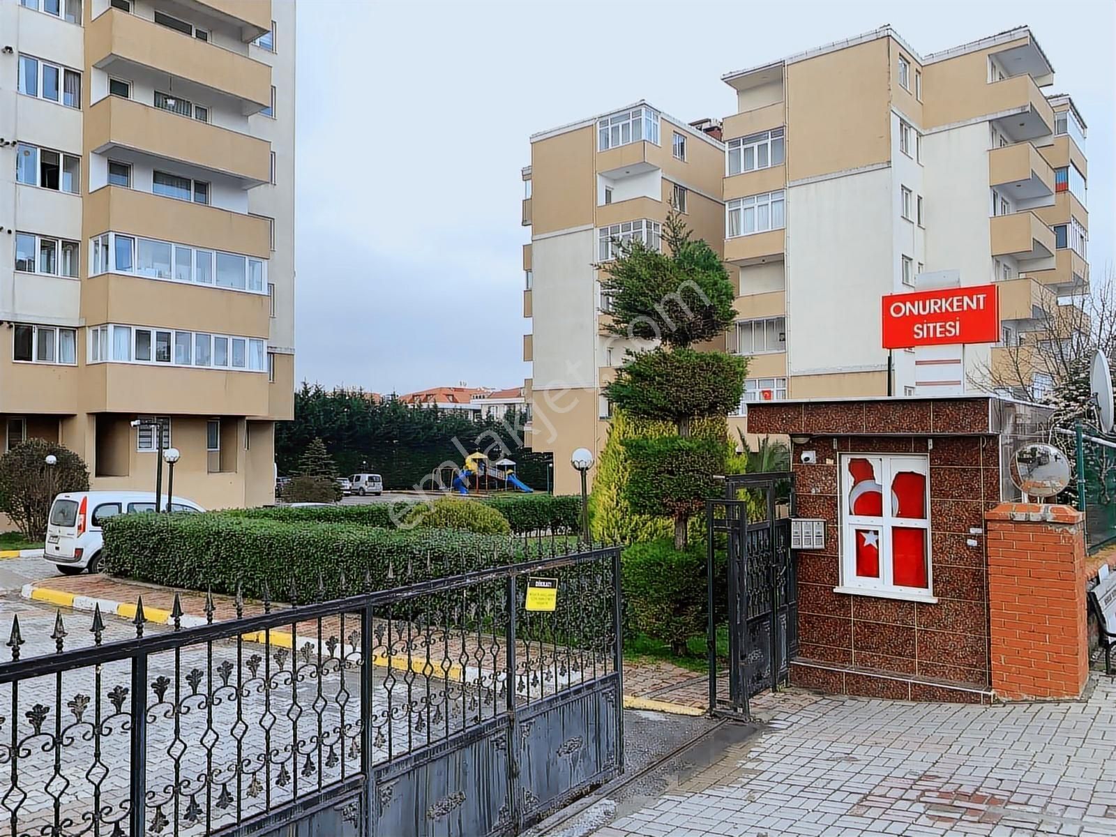 Beylikdüzü Adnankahveci Onurkent Sit.3+1 Tadilatlı Satılık Daire - Görsel 20
