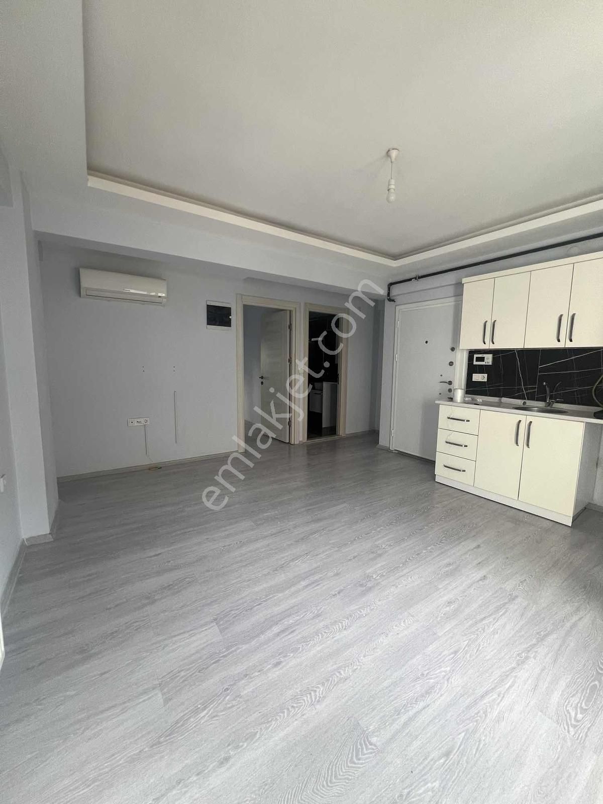 Hasanağa Bahçesi'nin Yanında Kiralık 1 + 1 - Görsel 10