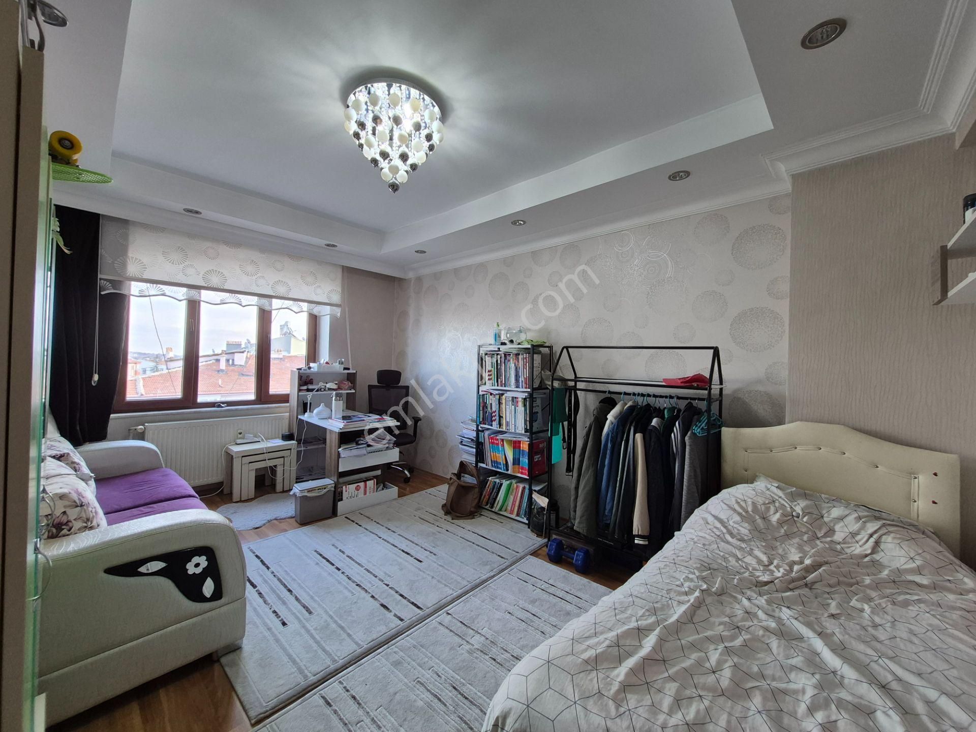 Meram Melikşah Mah. Cadde Cepheli Bakımlı Ve Masrafsız 3+1 Asansörlü Daire - Görsel 5