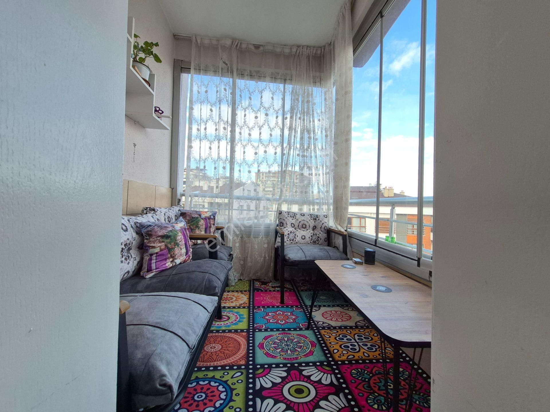 Meram Melikşah Mah. Cadde Cepheli Bakımlı Ve Masrafsız 3+1 Asansörlü Daire - Görsel 35