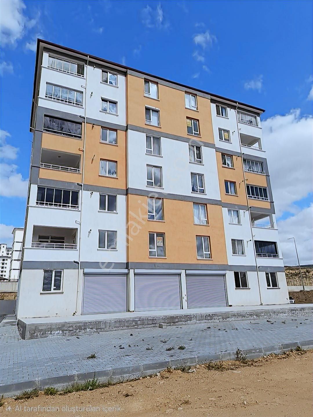 Msyapı Emlaktan Üniversite Yolunda 3+1 Satılık Daire