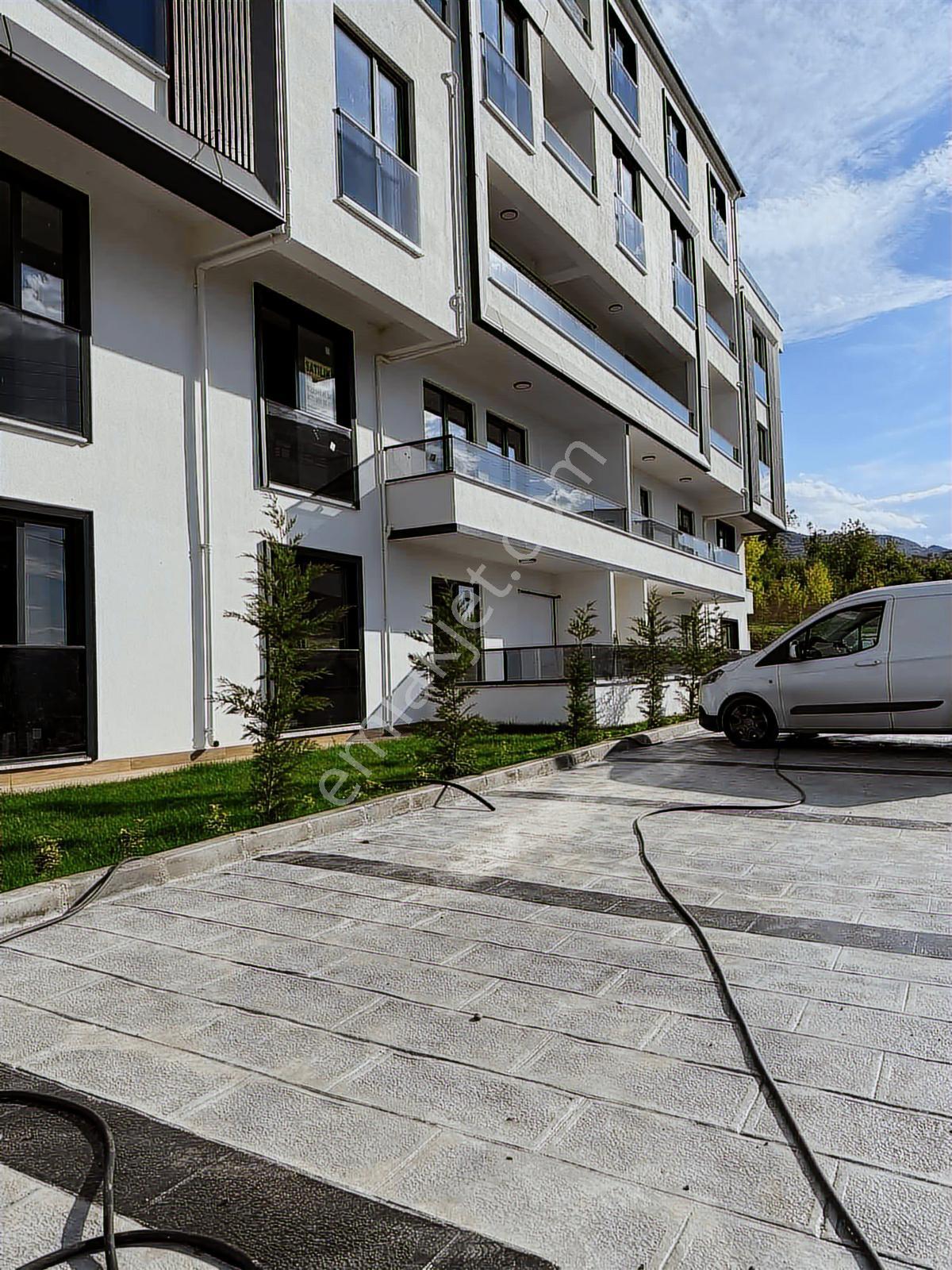 Başıskele Döngel Mah. 3+1 Ara Kat Daire Asansörlü - Görsel 23
