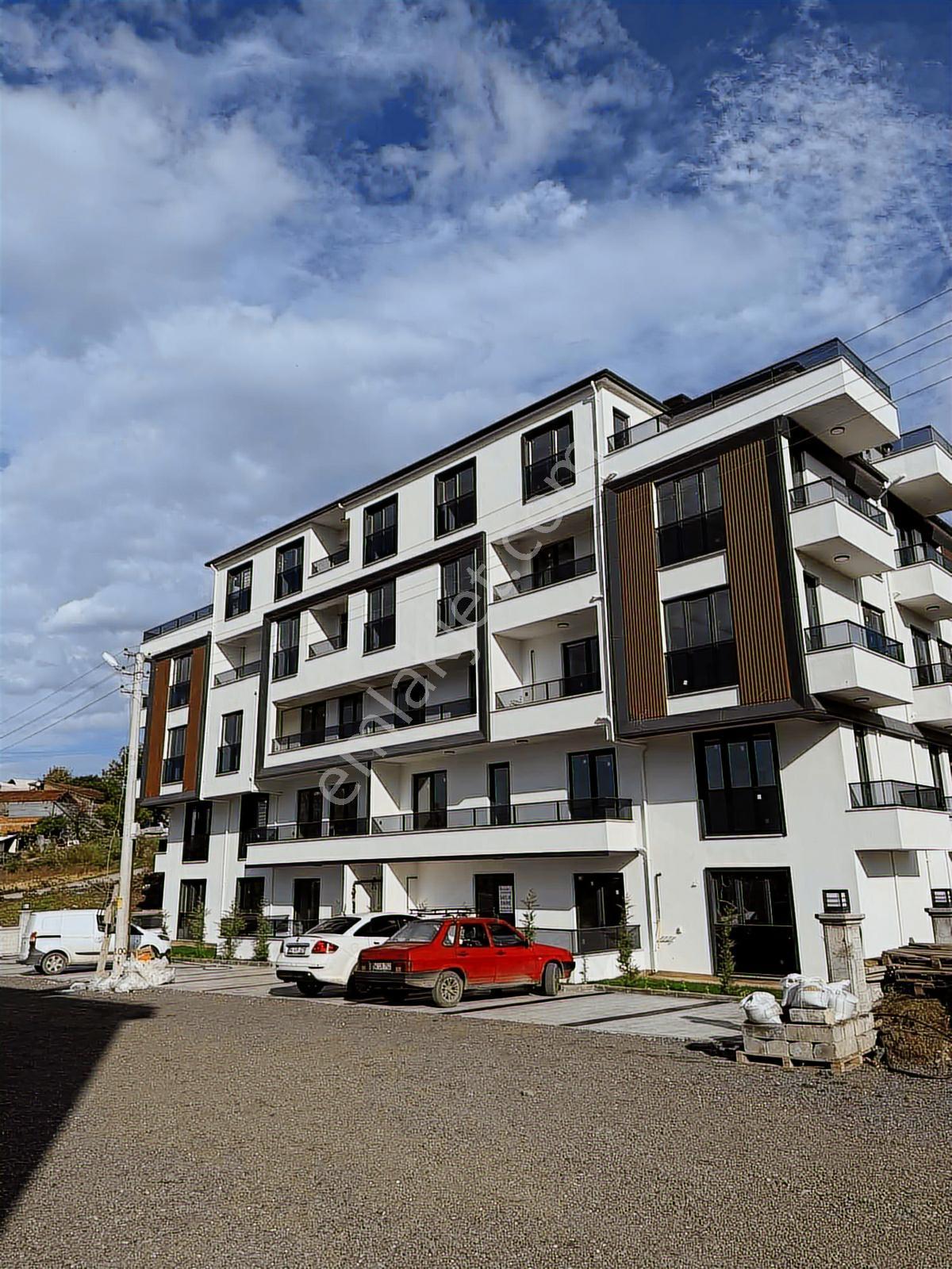Başıskele Döngel Mah. 3+1 Ara Kat Daire Asansörlü - Görsel 4