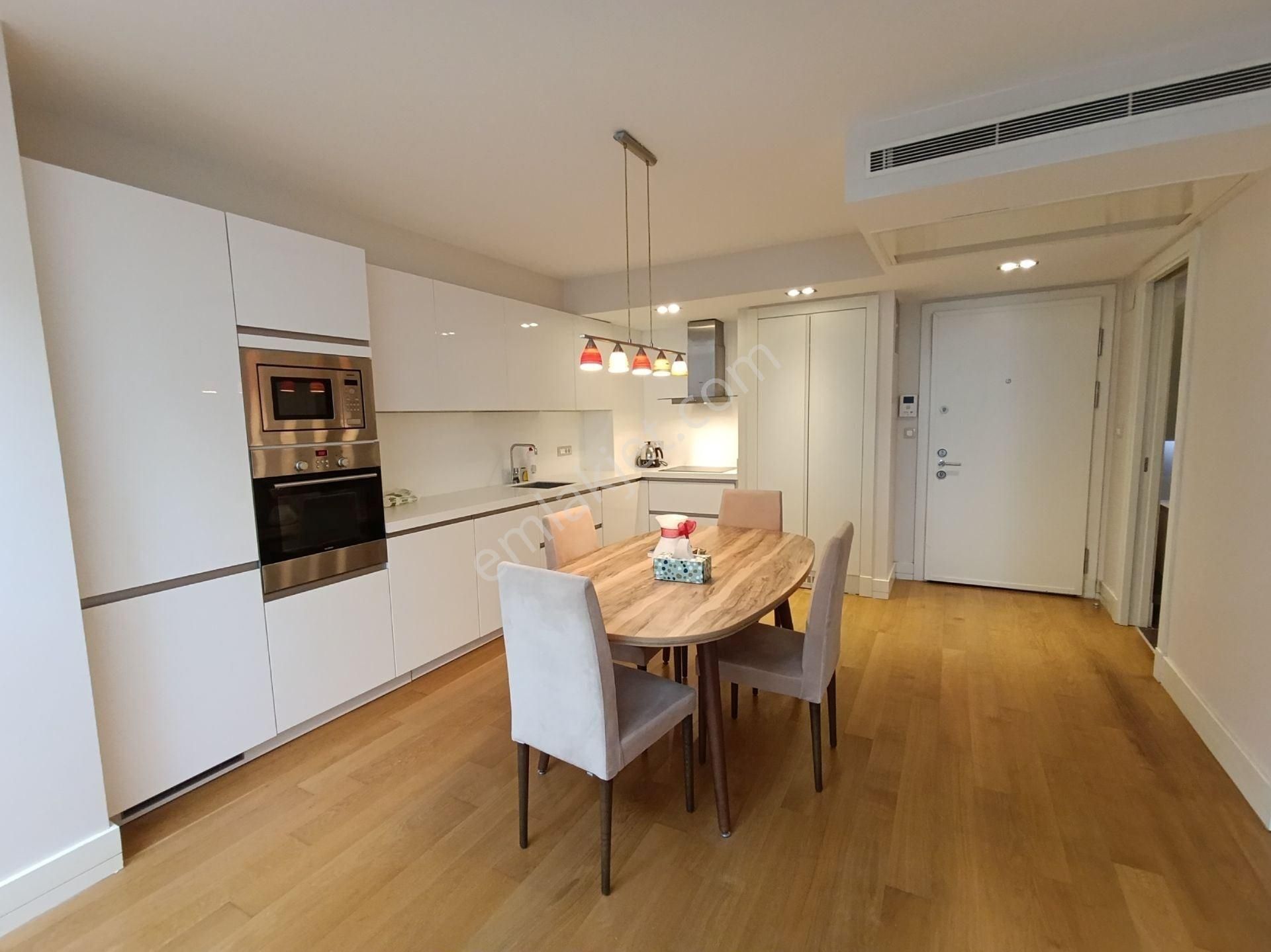 Şişli Bomonti’de Lüks Site İçinde Kiralık Eşyalı 2+1 Dubleks Daire | Extensa Bomonti Apartmanı - Görsel 10