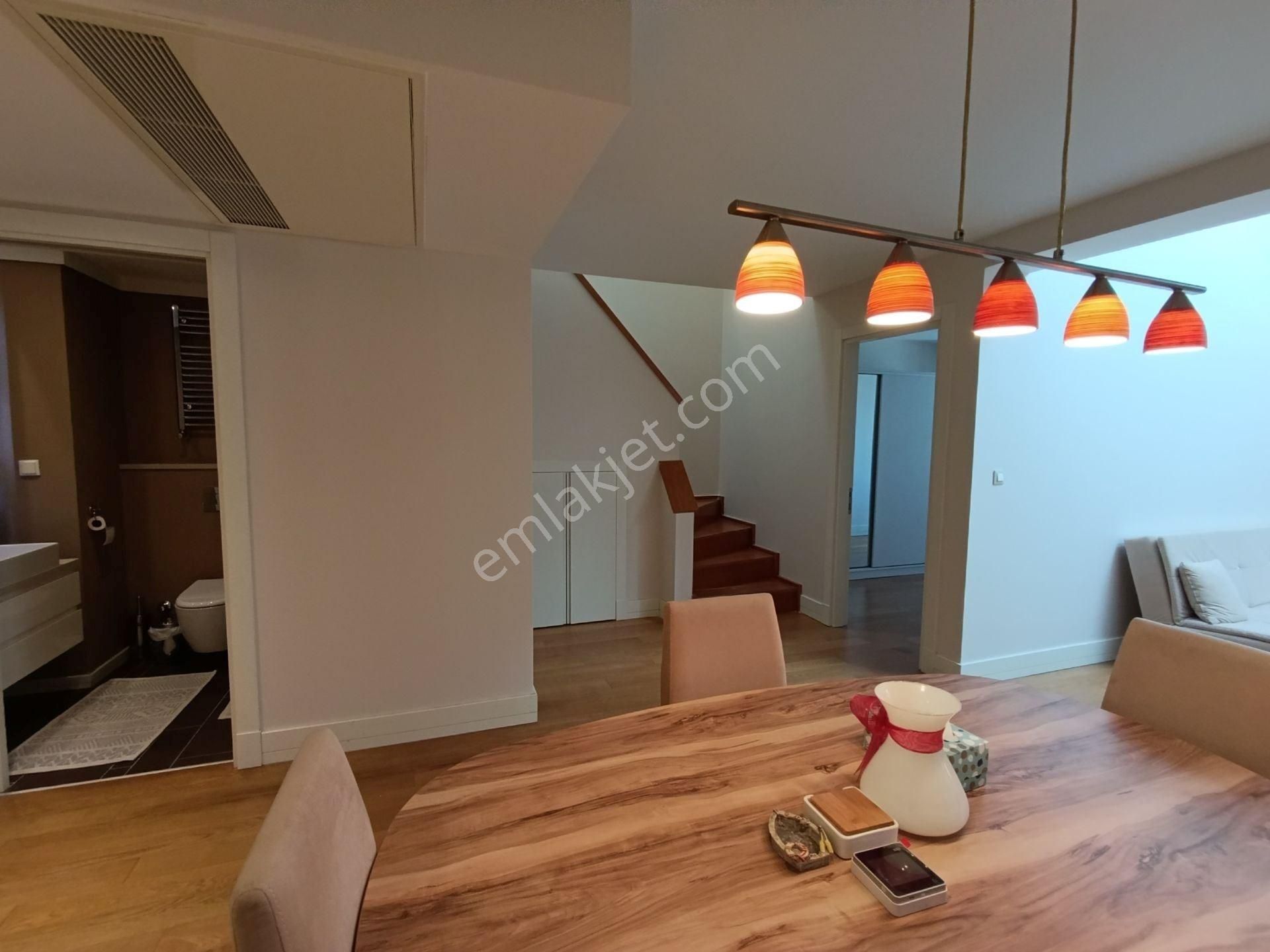 Şişli Bomonti’de Lüks Site İçinde Kiralık Eşyalı 2+1 Dubleks Daire | Extensa Bomonti Apartmanı - Görsel 5