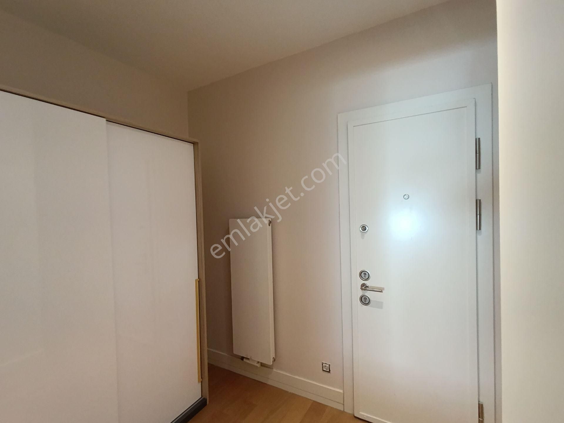 Şişli Bomonti’de Lüks Site İçinde Kiralık Eşyalı 2+1 Dubleks Daire | Extensa Bomonti Apartmanı - Görsel 20