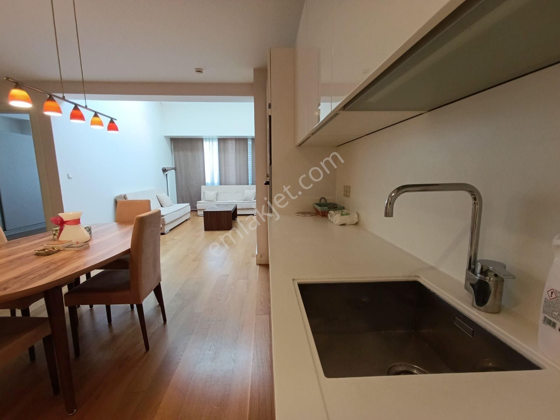 Şişli Bomonti’de Lüks Site İçinde Kiralık Eşyalı 2+1 Dubleks Daire | Extensa Bomonti Apartmanı - Görsel 3