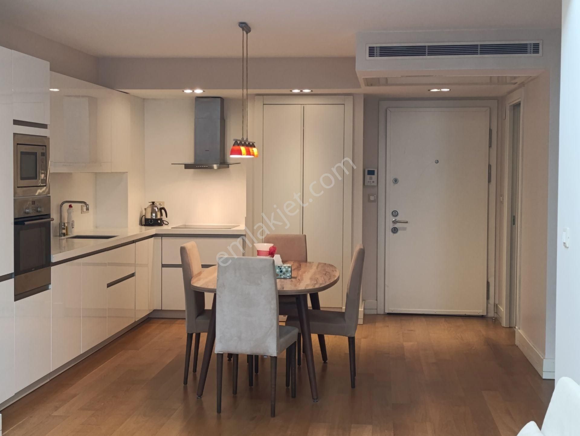 Şişli Bomonti’de Lüks Site İçinde Kiralık Eşyalı 2+1 Dubleks Daire | Extensa Bomonti Apartmanı - Görsel 9