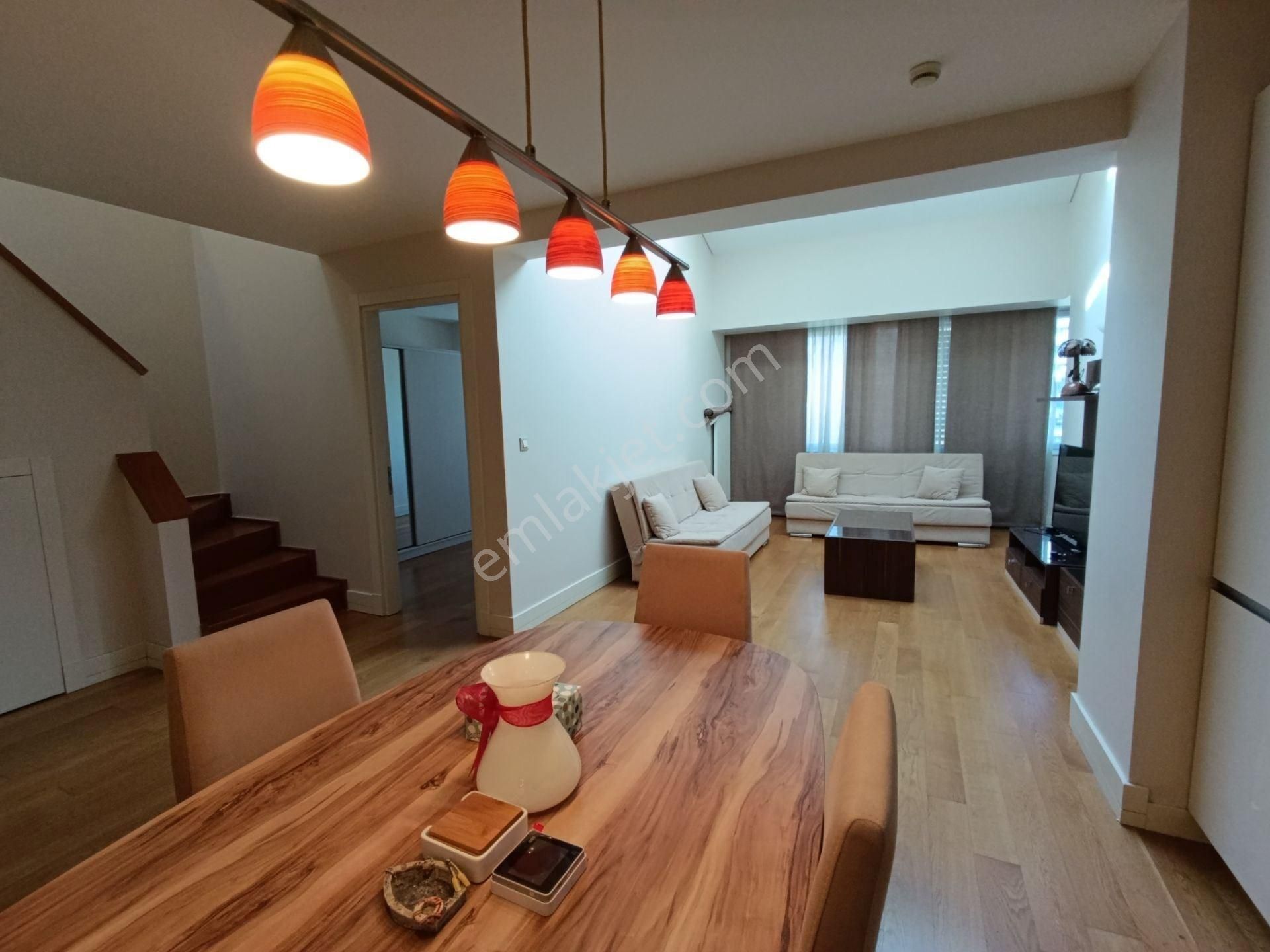 Şişli Bomonti’de Lüks Site İçinde Kiralık Eşyalı 2+1 Dubleks Daire | Extensa Bomonti Apartmanı - Görsel 4