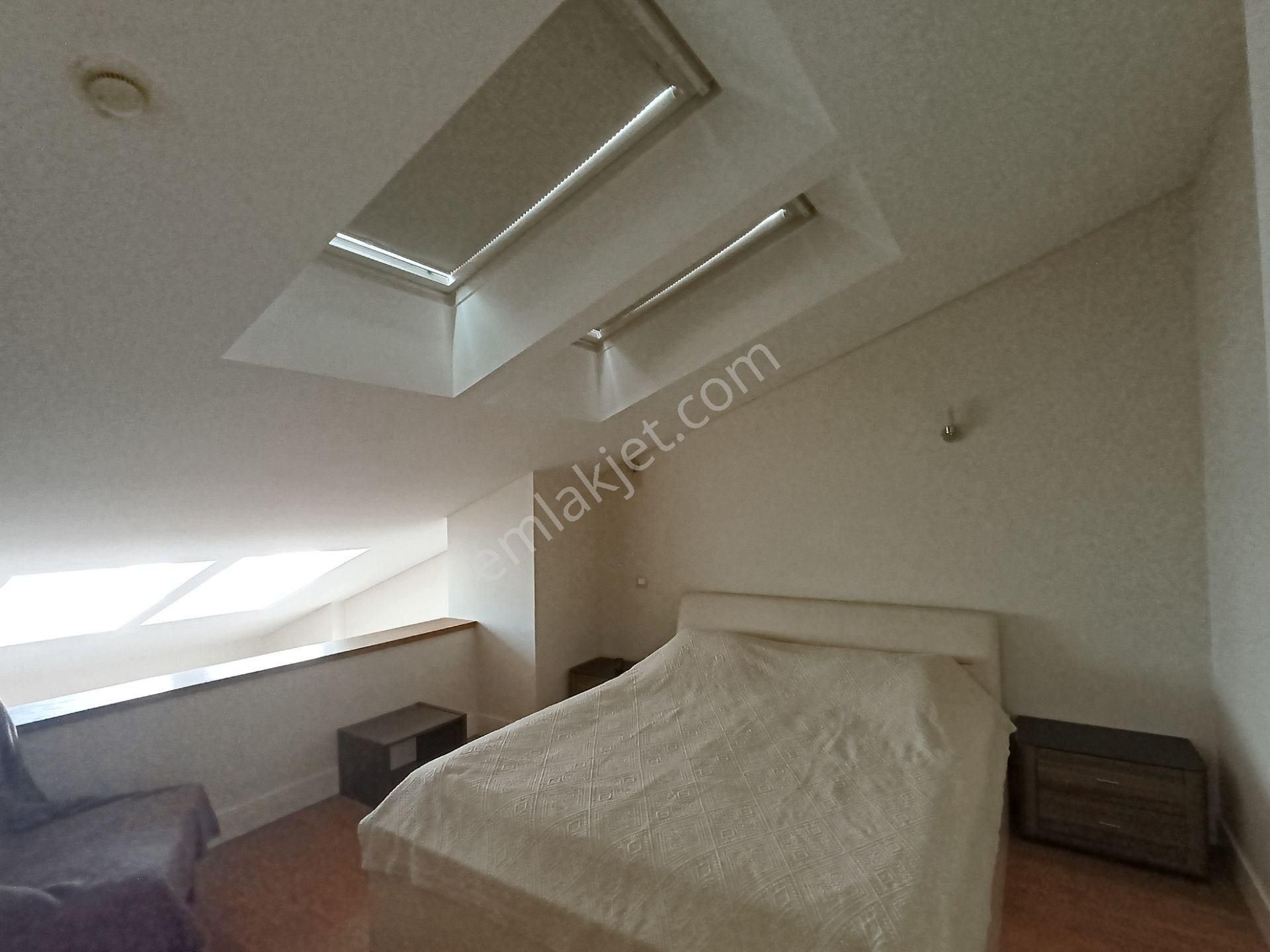 Şişli Bomonti’de Lüks Site İçinde Kiralık Eşyalı 2+1 Dubleks Daire | Extensa Bomonti Apartmanı - Görsel 15