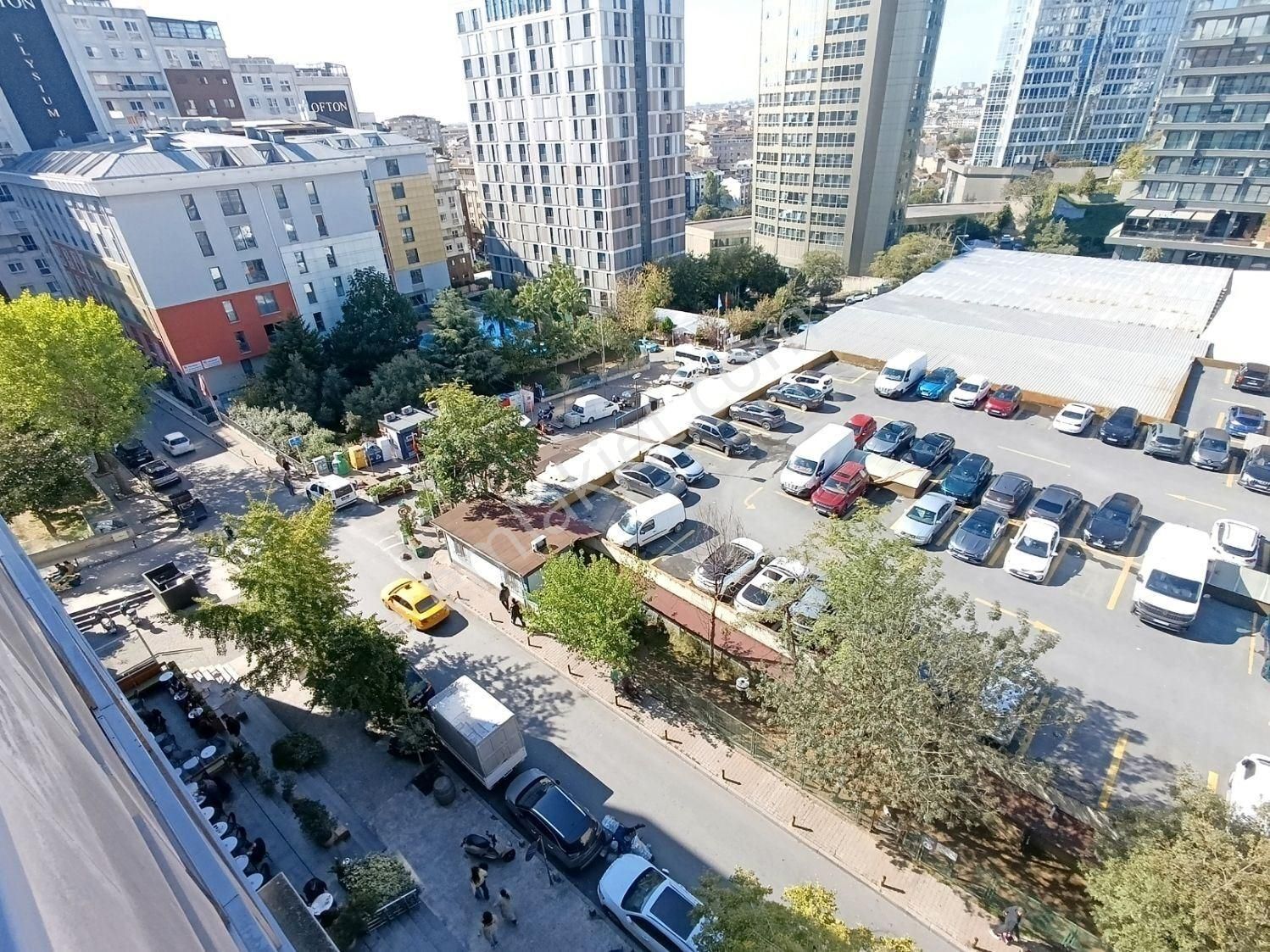 Şişli Bomonti’de Lüks Site İçinde Kiralık Eşyalı 2+1 Dubleks Daire | Extensa Bomonti Apartmanı - Görsel 32