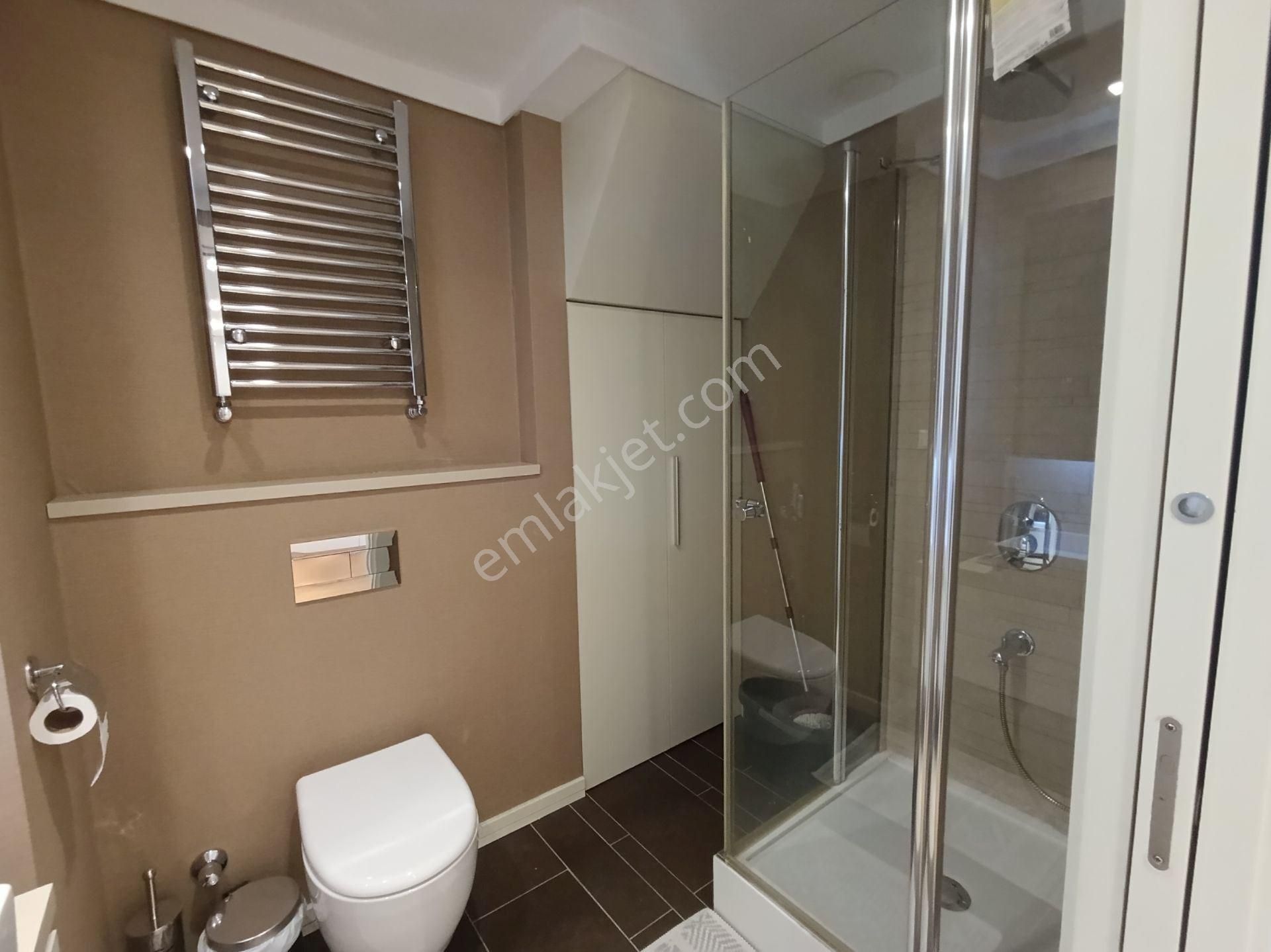 Şişli Bomonti’de Lüks Site İçinde Kiralık Eşyalı 2+1 Dubleks Daire | Extensa Bomonti Apartmanı - Görsel 12