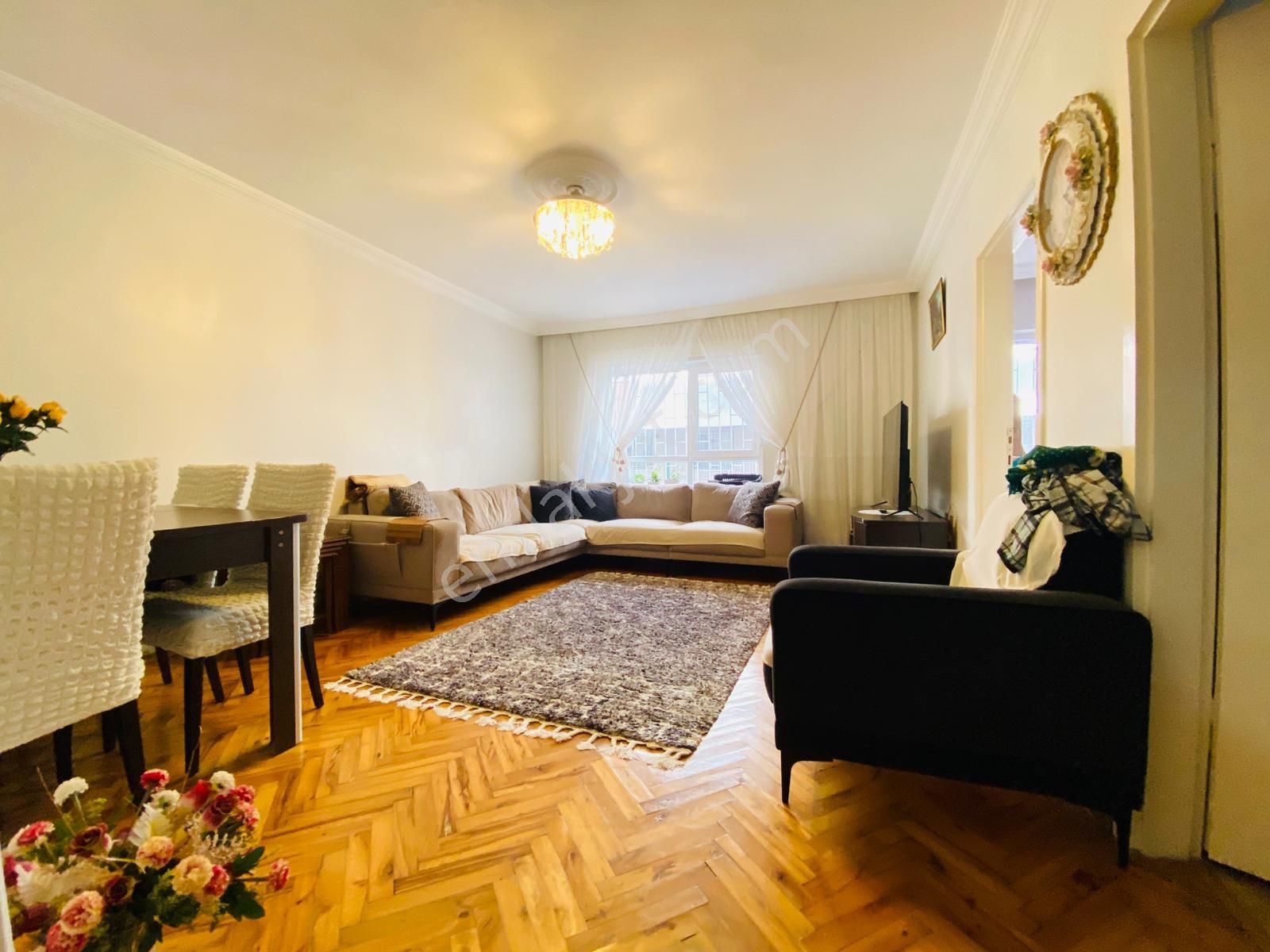 Demirlibahçe Tren İstasyonu Dibi Masrafsız 3+1 Satılık Daire !!! - Görsel 6