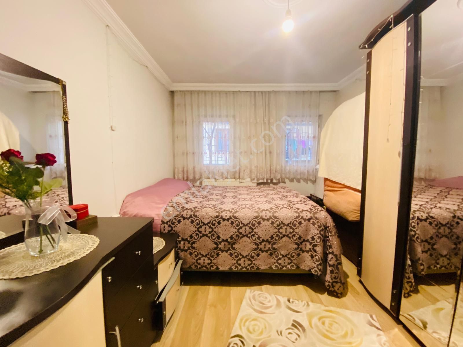 Demirlibahçe Tren İstasyonu Dibi Masrafsız 3+1 Satılık Daire !!! - Görsel 18