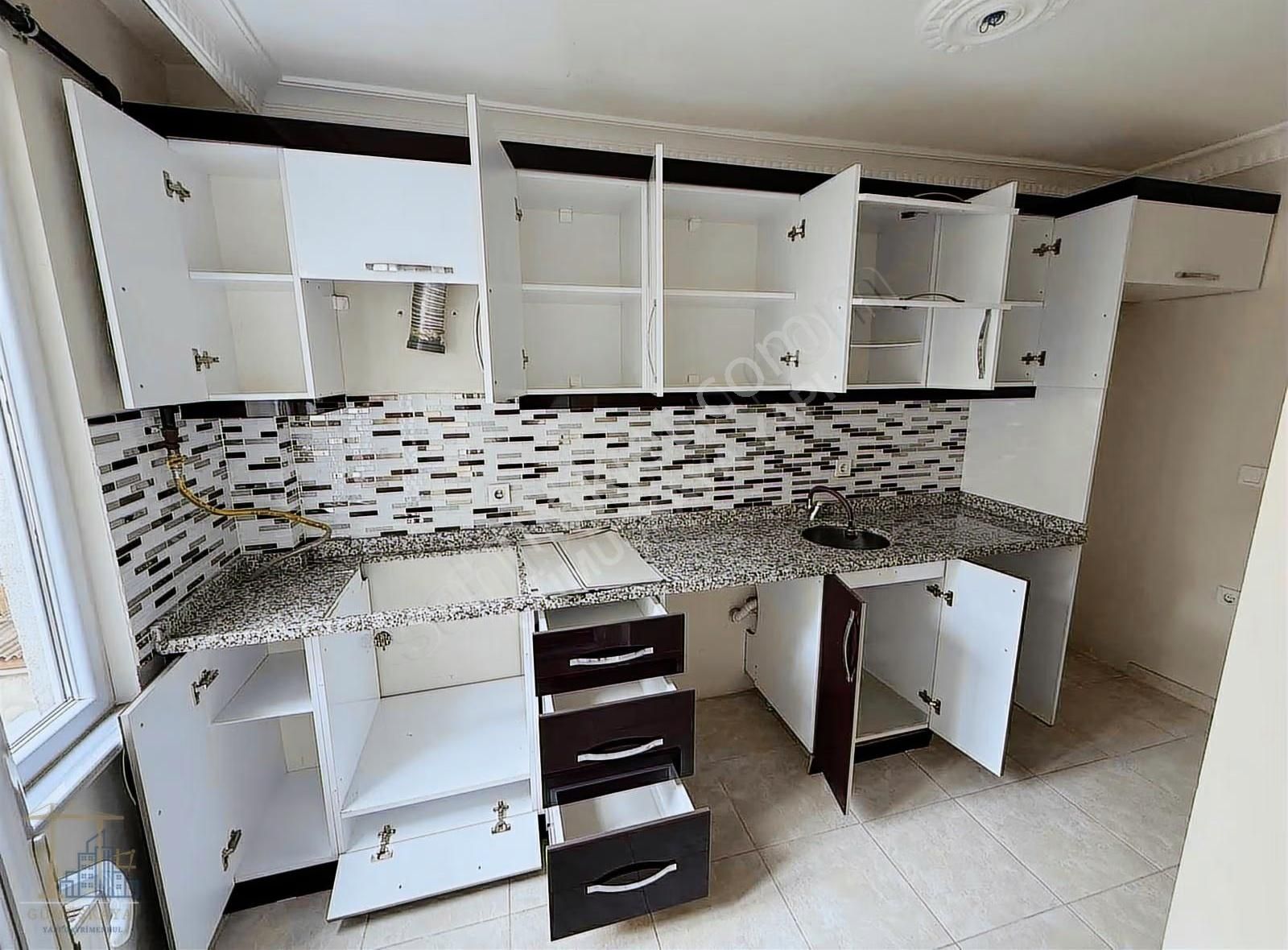 Esenyurt Yenikent / 3+1 117 M2 / Ara Kat Kullanışlı - Görsel 27