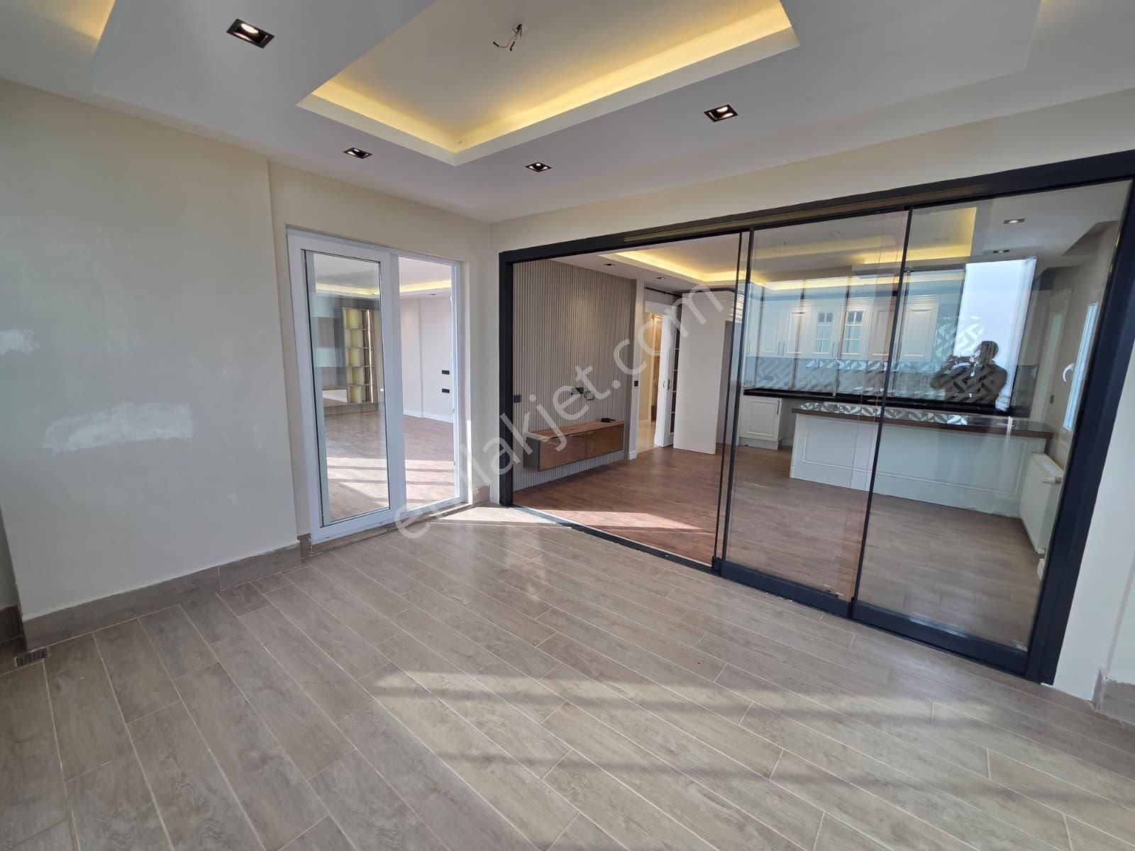 Akdeniz Mh'de Kapanmaz Deniz Manzaralı Havuzlu Masrafsız 5+1 - Görsel 12