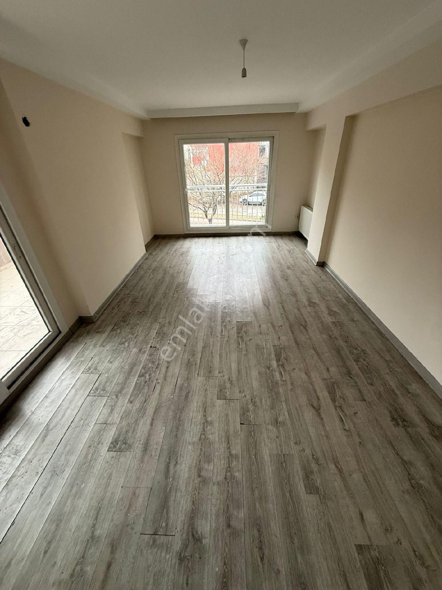 Baraj Yolu Da Kiralık Boş Daire - Görsel 15