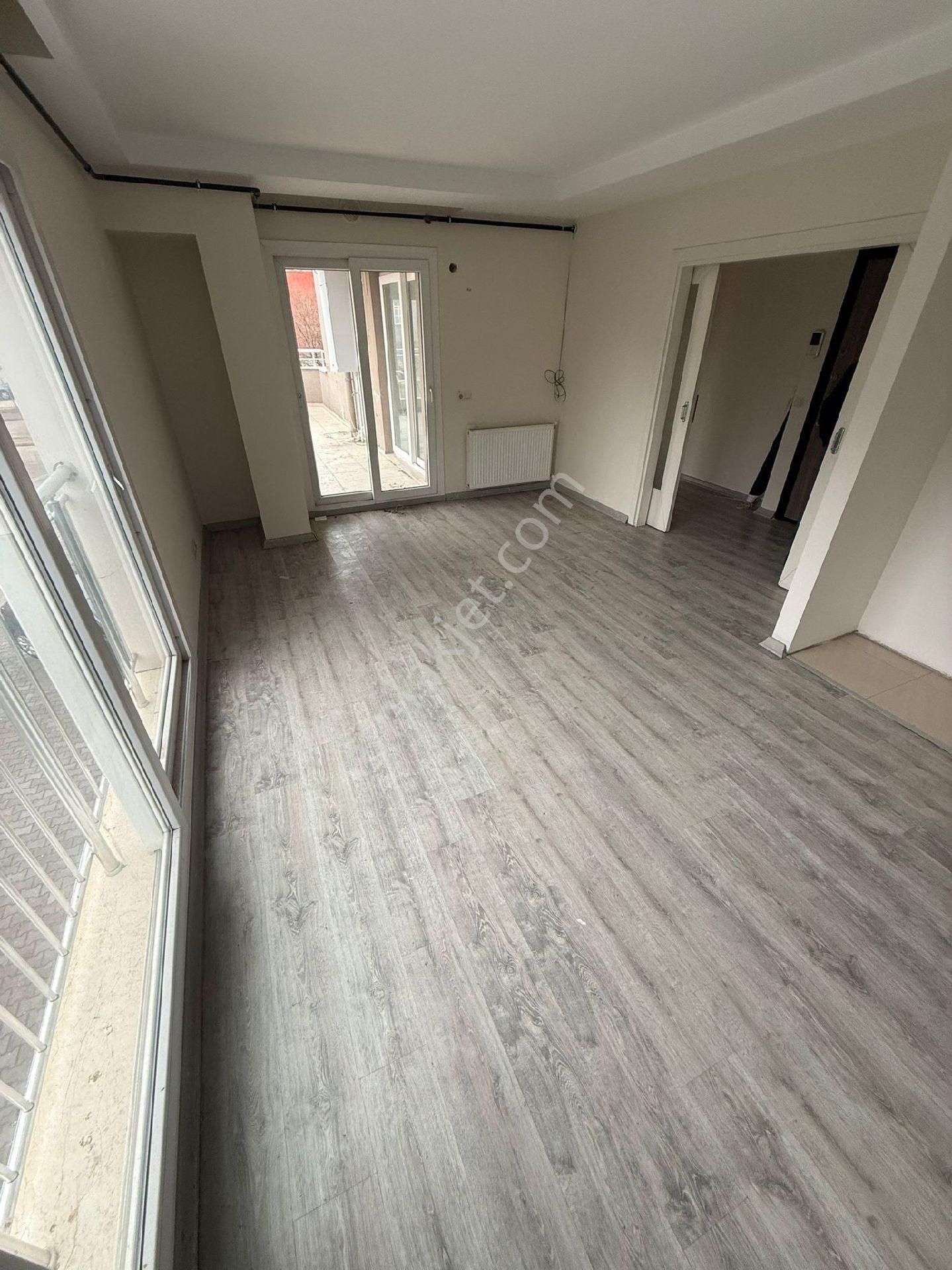 Baraj Yolu Da Kiralık Boş Daire - Görsel 12