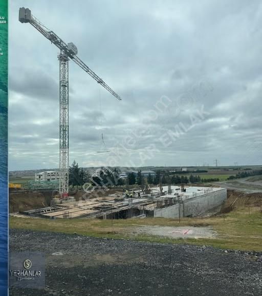 Silivri Değirmenköyde Yeni Sanayiye 15 Dk 8250 M2 Tek Tapu Arsa - Görsel 3