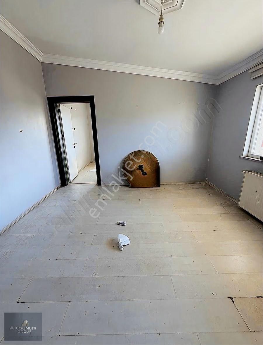 Çerkezköy Çarşı Merkezde Satılık Teras Kat Çok Geniş 150 M2 - Görsel 5