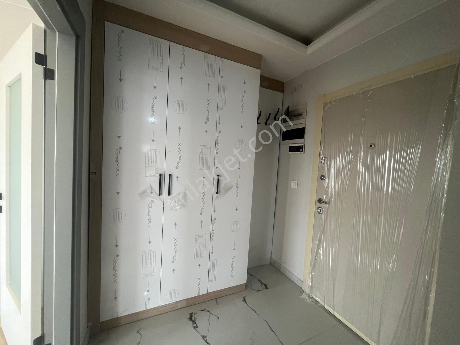 Mç Emlaktan Yenikent'te 3+1 Satılık Daire - Görsel 23