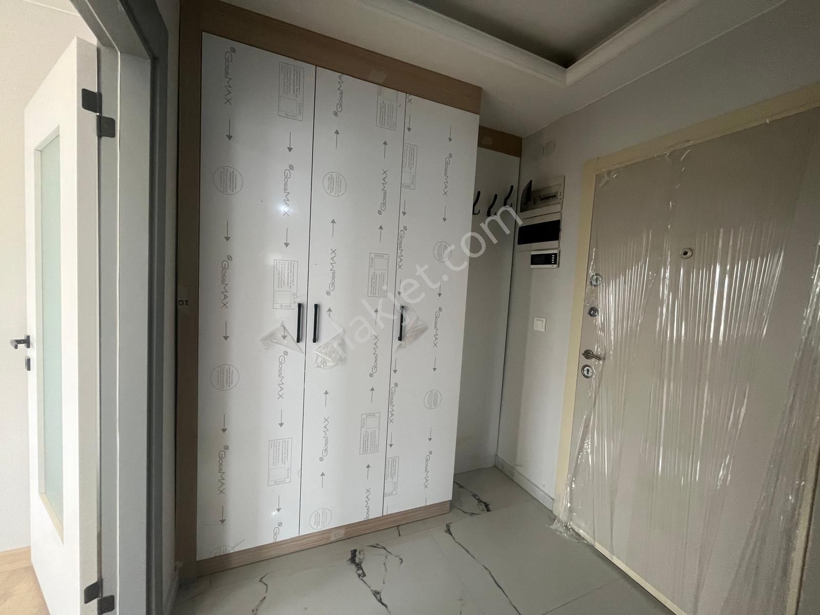 Mç Emlaktan Yenikent'te 3+1 Satılık Daire - Görsel 24