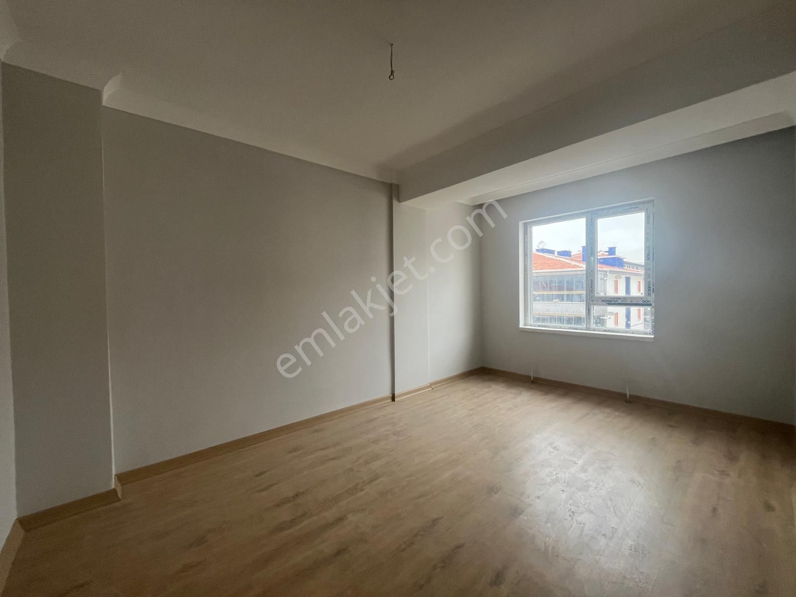 Mç Emlaktan Yenikent'te 3+1 Satılık Daire - Görsel 22