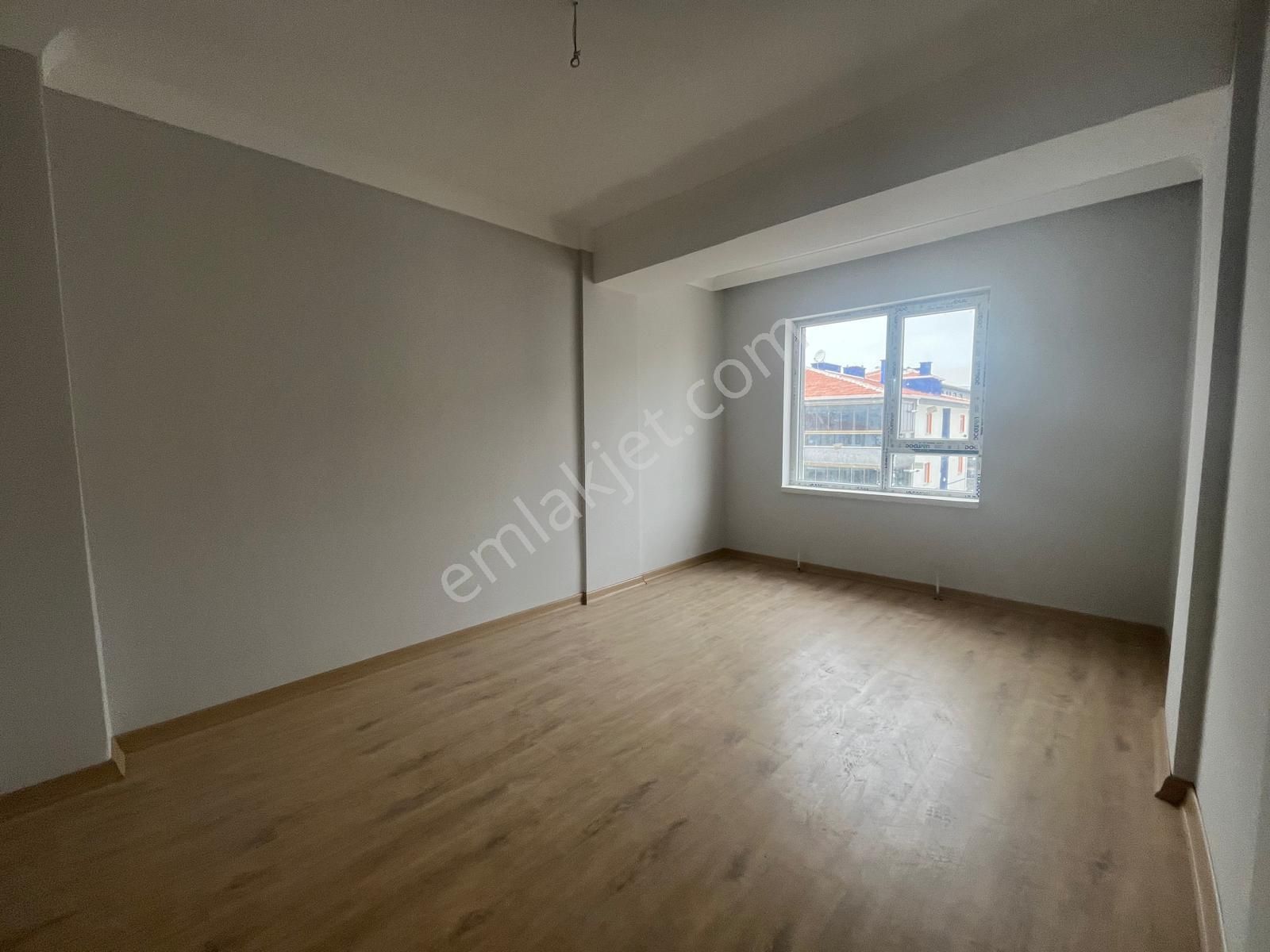 Mç Emlaktan Yenikent'te 3+1 Satılık Daire - Görsel 20