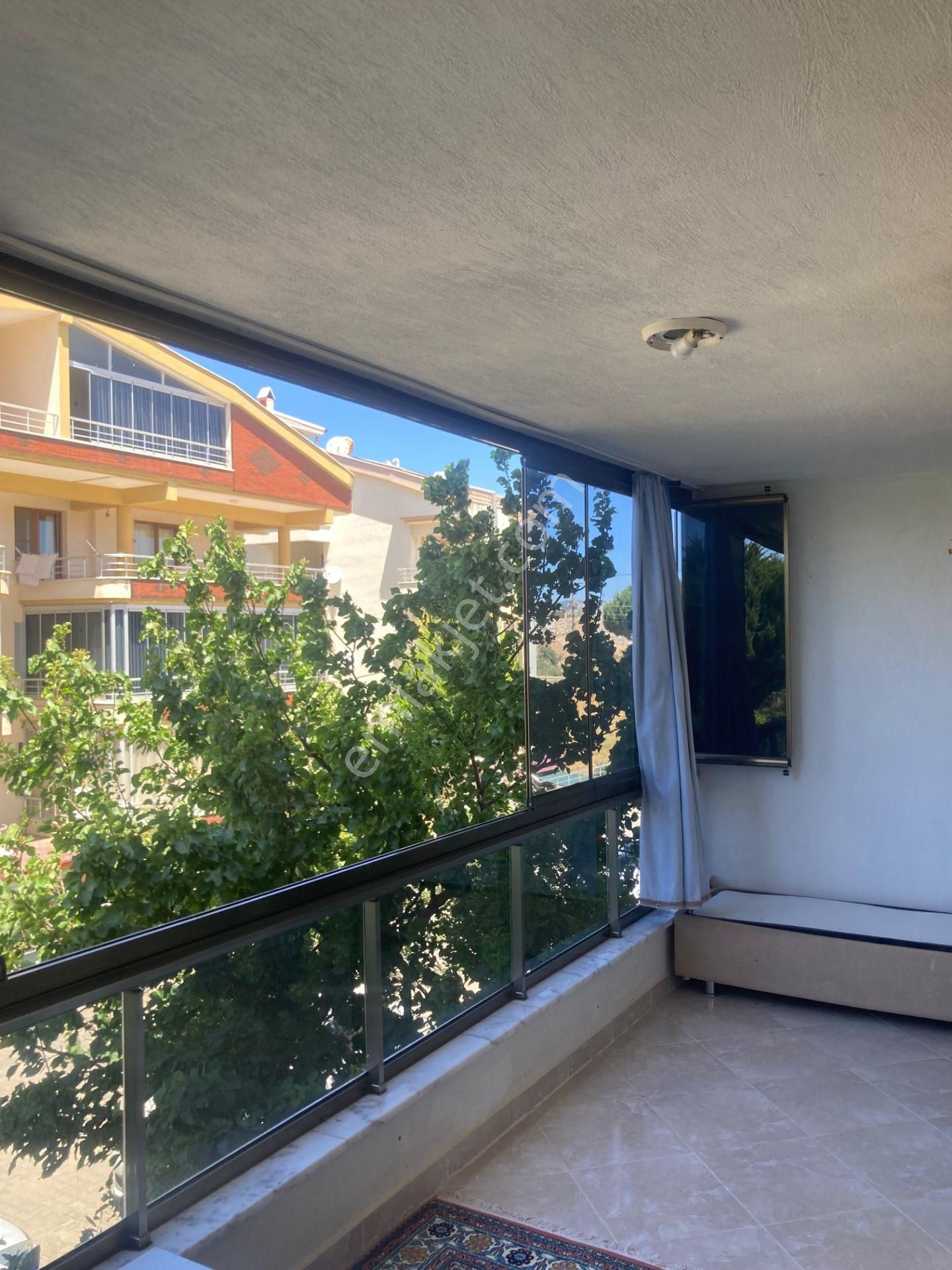 Denize 1 Km Mesafede Ara Kat Eşyalı 1+1 Daire - Görsel 19