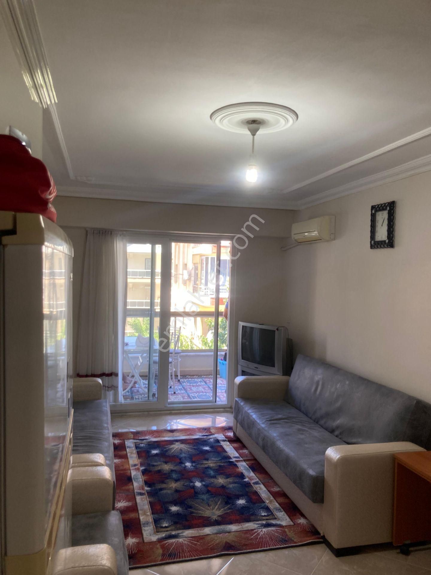 Denize 1 Km Mesafede Ara Kat Eşyalı 1+1 Daire - Görsel 26