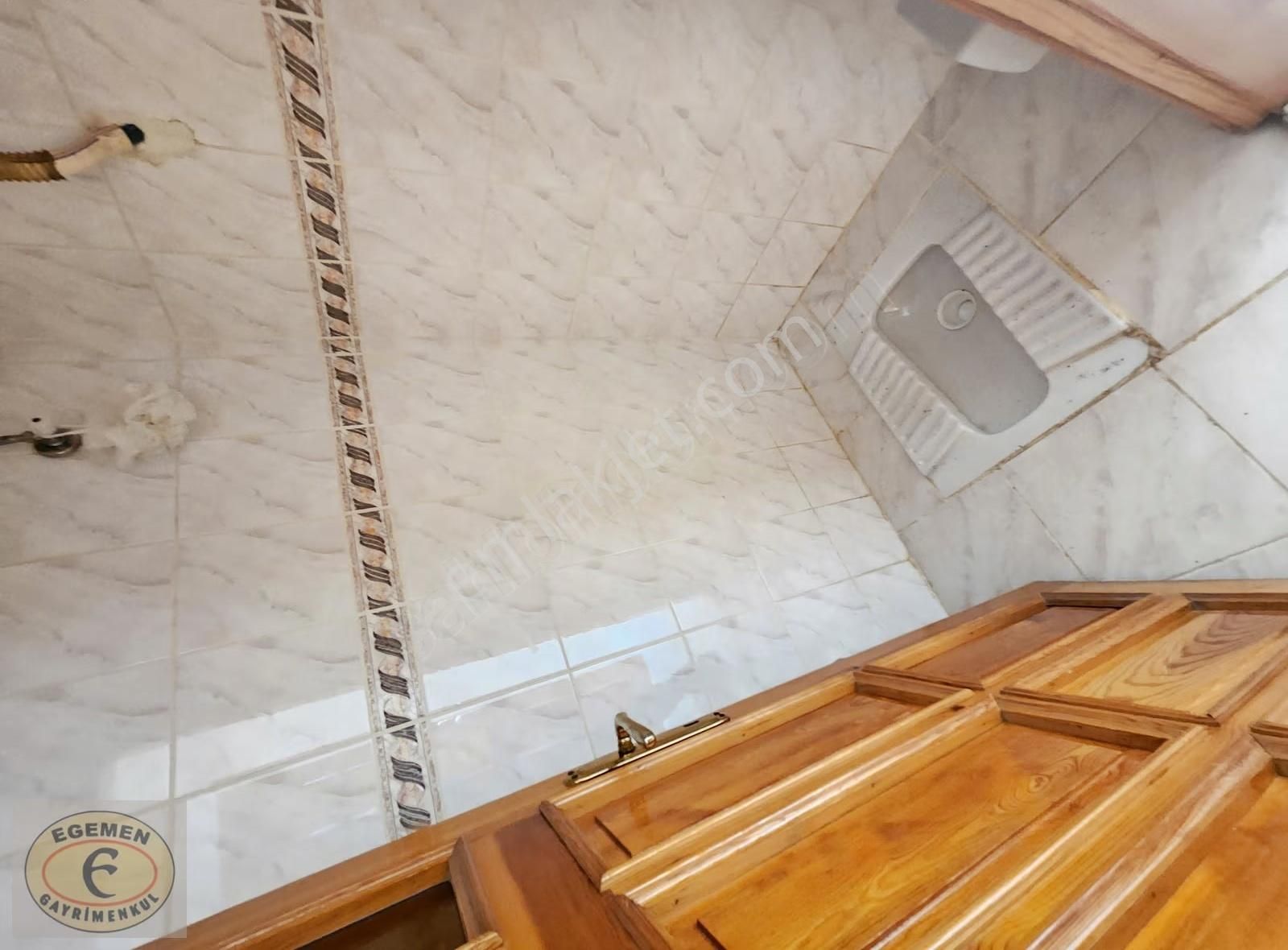 Sultanbeyli Turgut Reis Mahallesinde 150 M2 Kiralık 3+1 Daire - Görsel 3