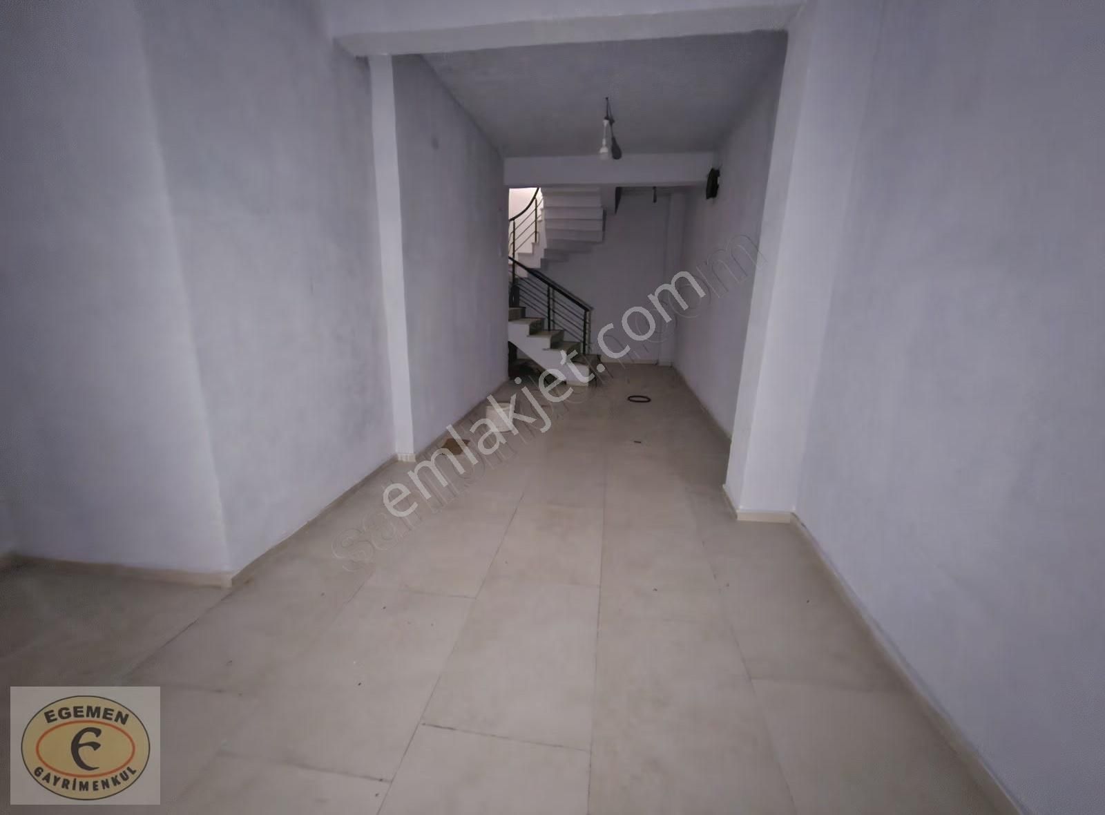 Sultanbeyli Battalgazi Mahallesinde Kiralık 90 M2 Dükkan - Görsel 5