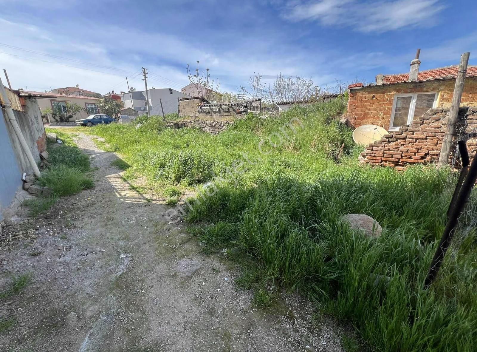 Ezine İlçe Merkezinde Arsa Fiyatına Satılık Müstakil Ev - Görsel 22