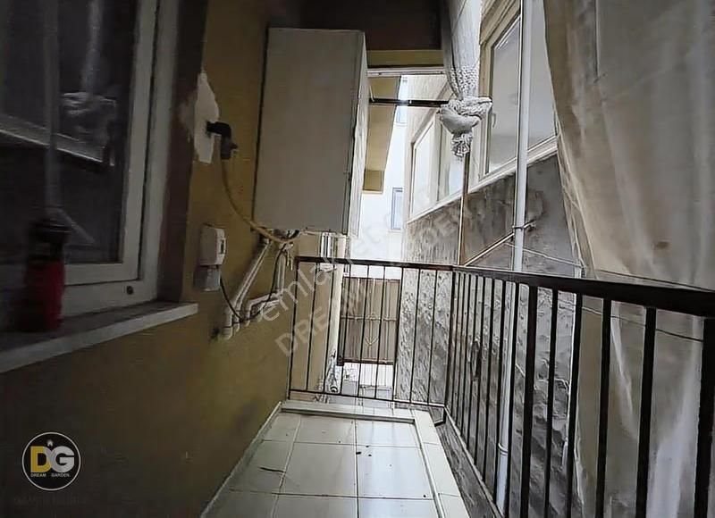 Eriklide Hastanelere Komsu Merkezi Konumda Kiralik 2+1 Daire - Görsel 8