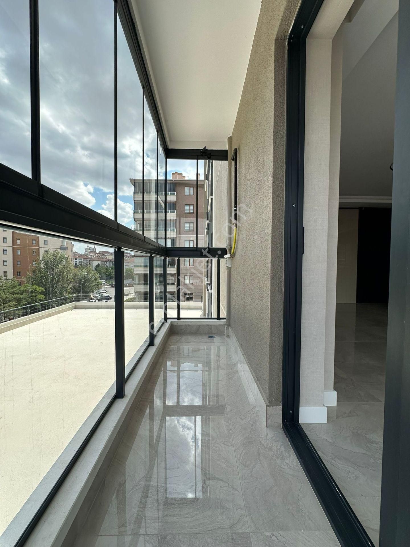 Pursaklar Mehmet Zengin Emlak'tan 4+1 8.kat Dev Mutfaklı K.otopar Şık Dizaynlı Ultra Lüks Sitede - Görsel 29