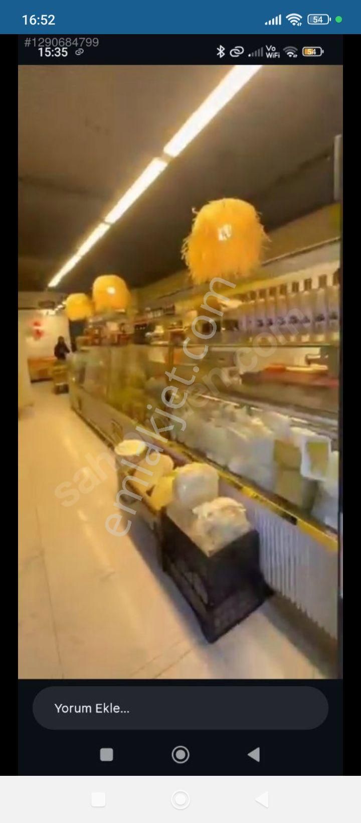 210m2 Yatırımlık Dükkan Acıl