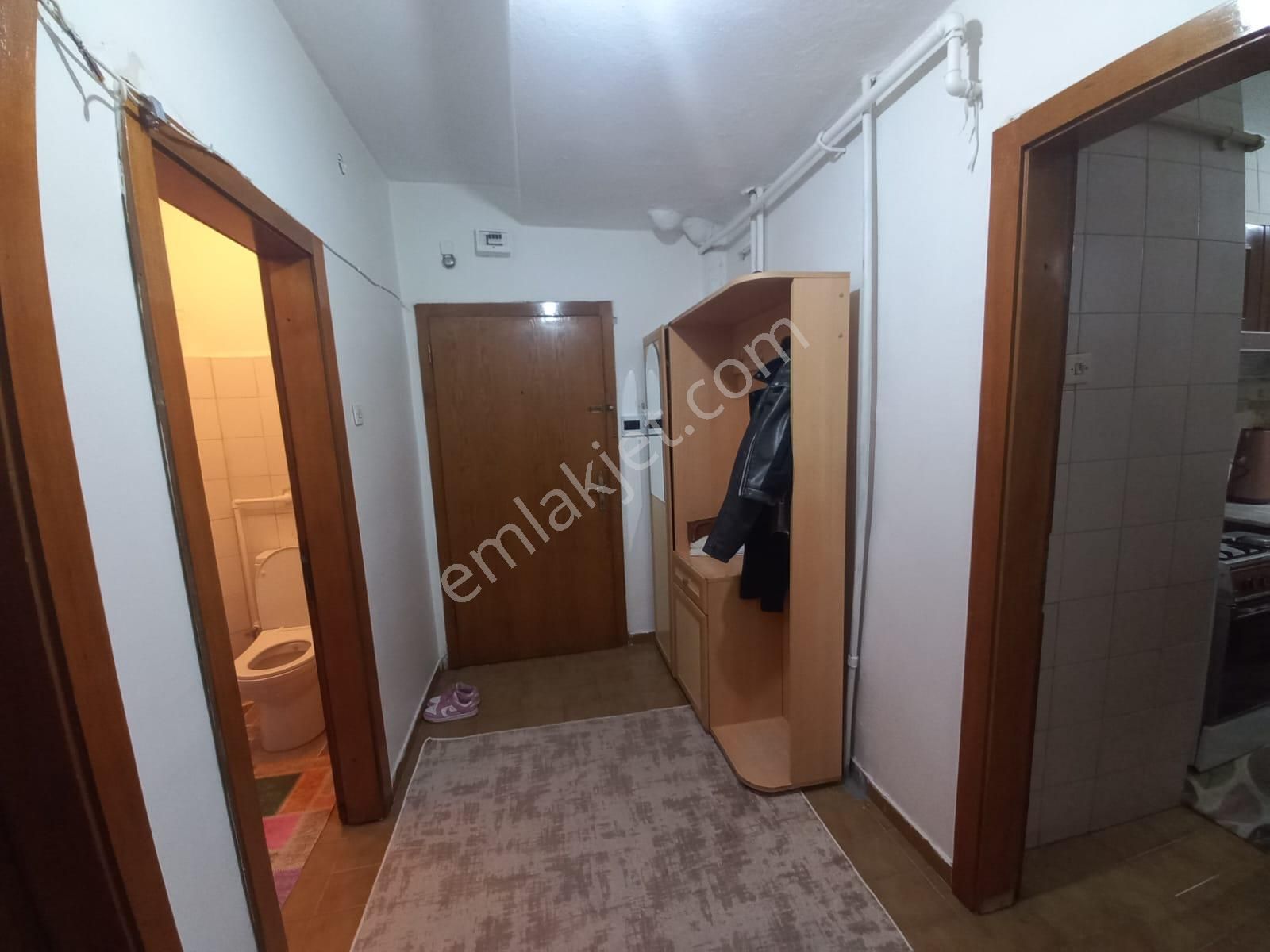 Göral Emlaktan Nakış Sokakta Bağımsız 3+1 - Görsel 13