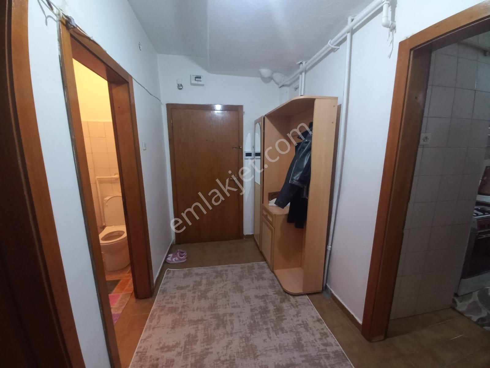 Göral Emlaktan Nakış Sokakta Bağımsız 3+1 - Görsel 11