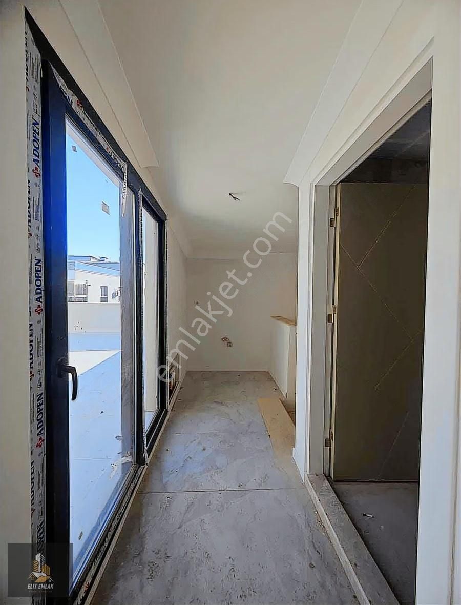 Elit Emlak'tan Reşatbey Mahallesi Net 170 M2 Satılık Dublex - Görsel 12