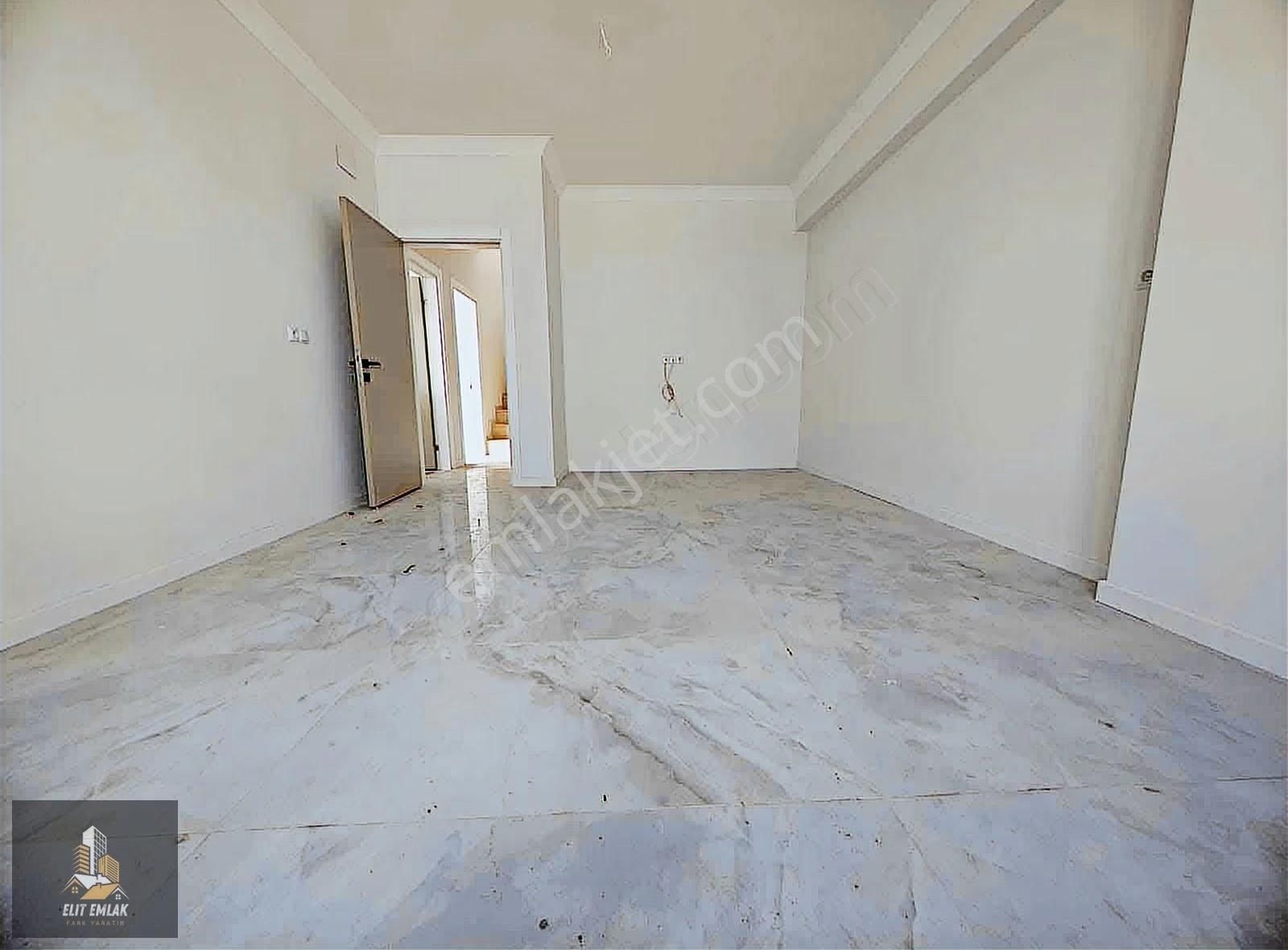 Elit Emlak'tan Reşatbey Mahallesi Net 170 M2 Satılık Dublex - Görsel 2